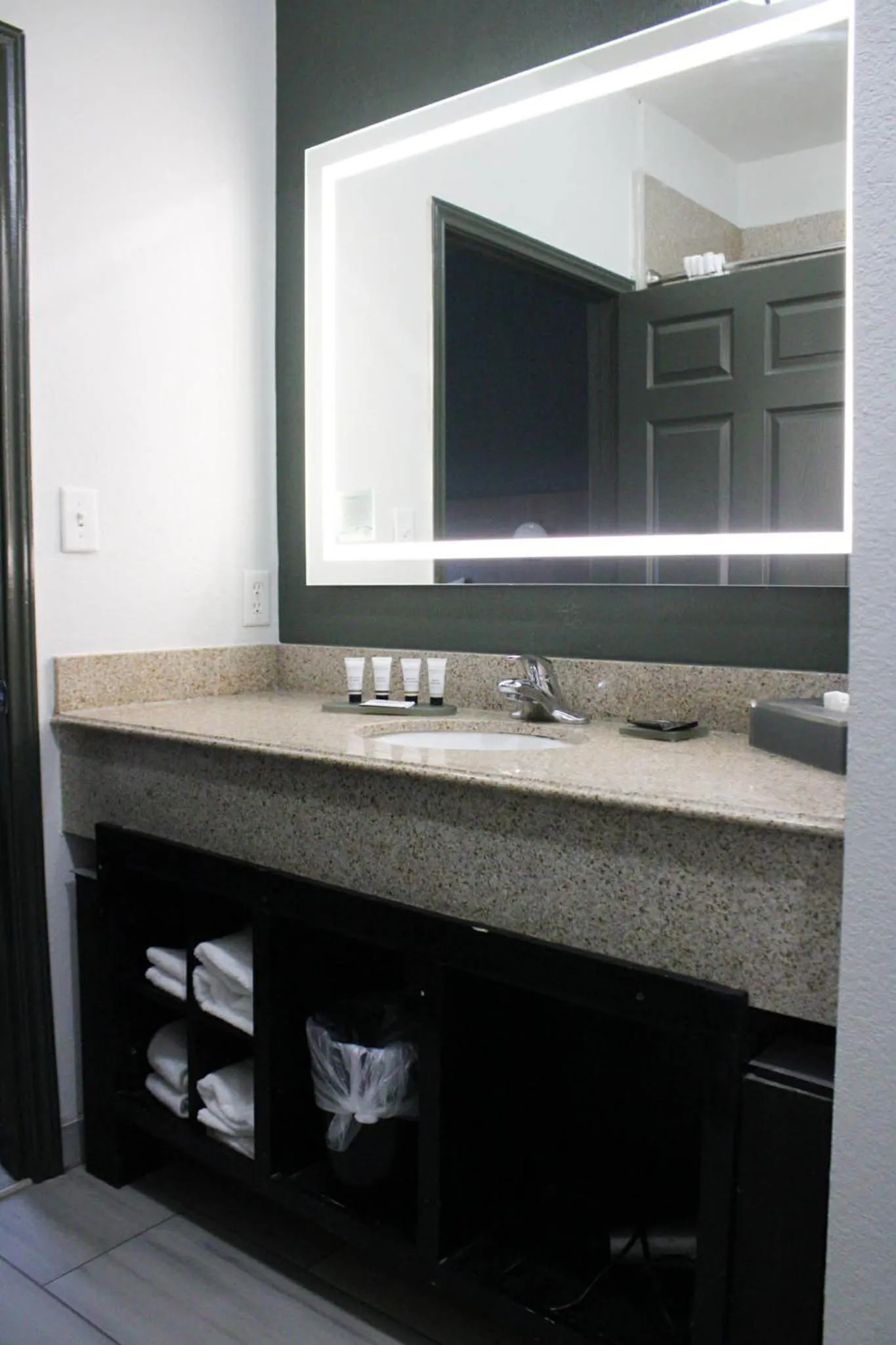 La Quinta by Wyndham Lumberton