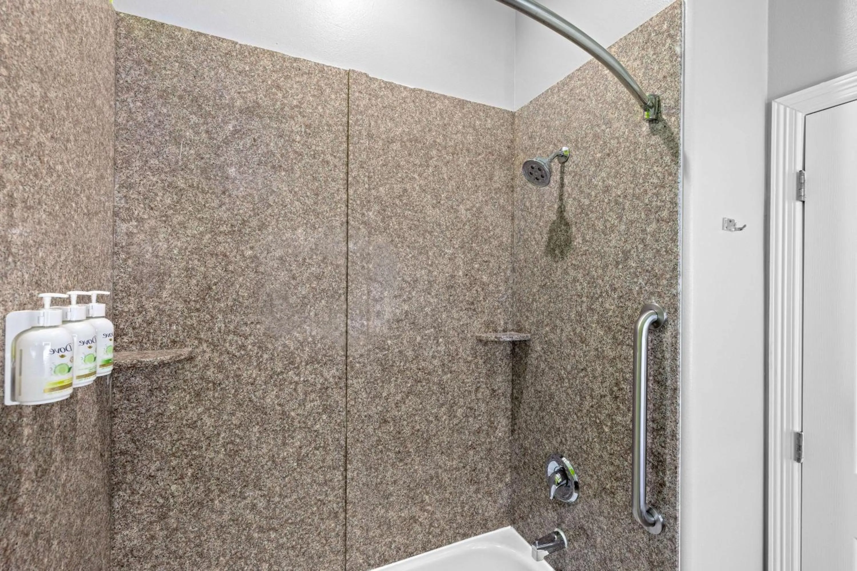 Shower in La Quinta Inn Suites by Wyndham Raymondville Harlingen