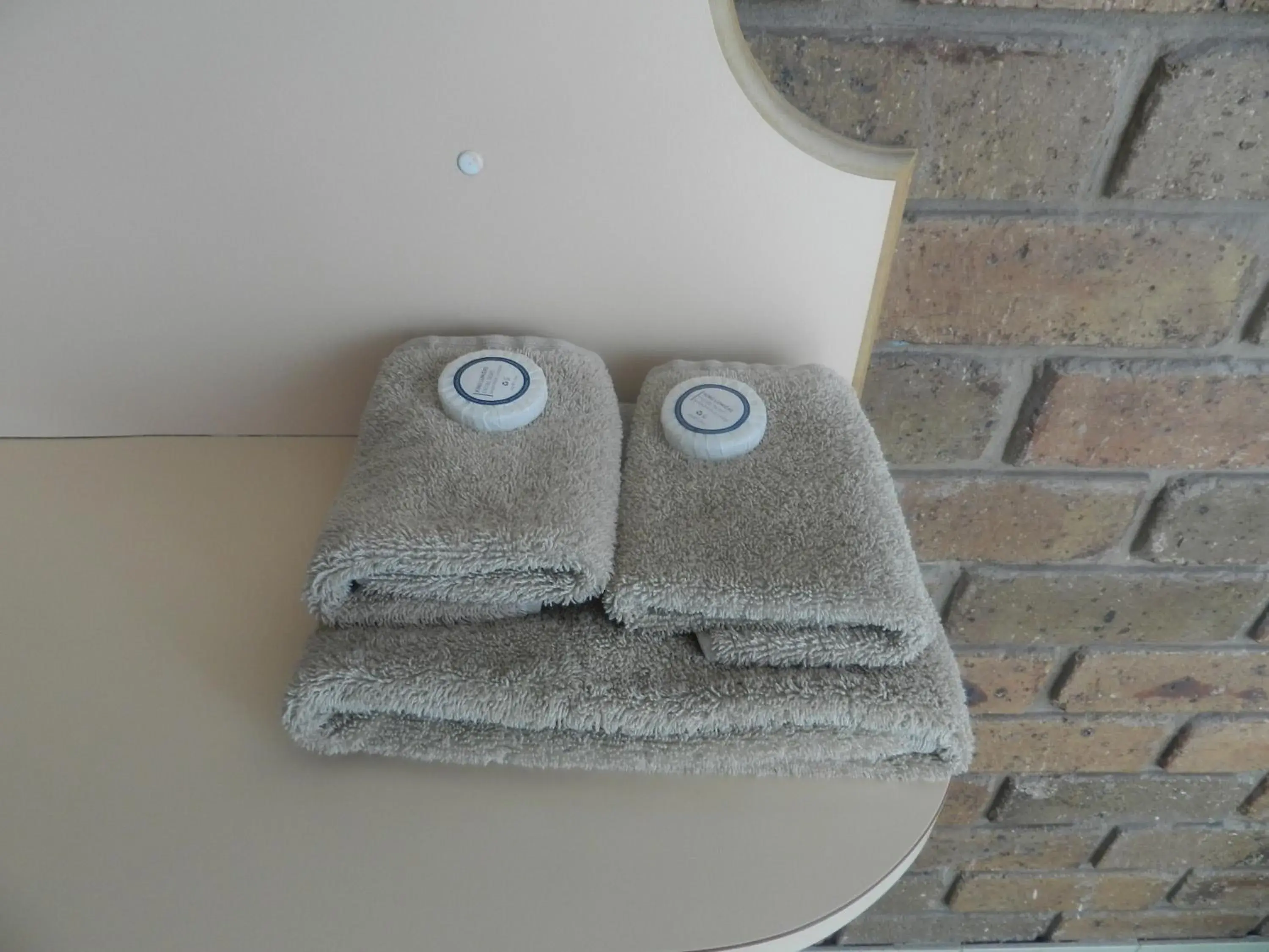 Deluxe King Room in Travellers Rest Motor Inn Swan Hill Deluxe King Room in Travellers Rest Motor Inn Swan Hill