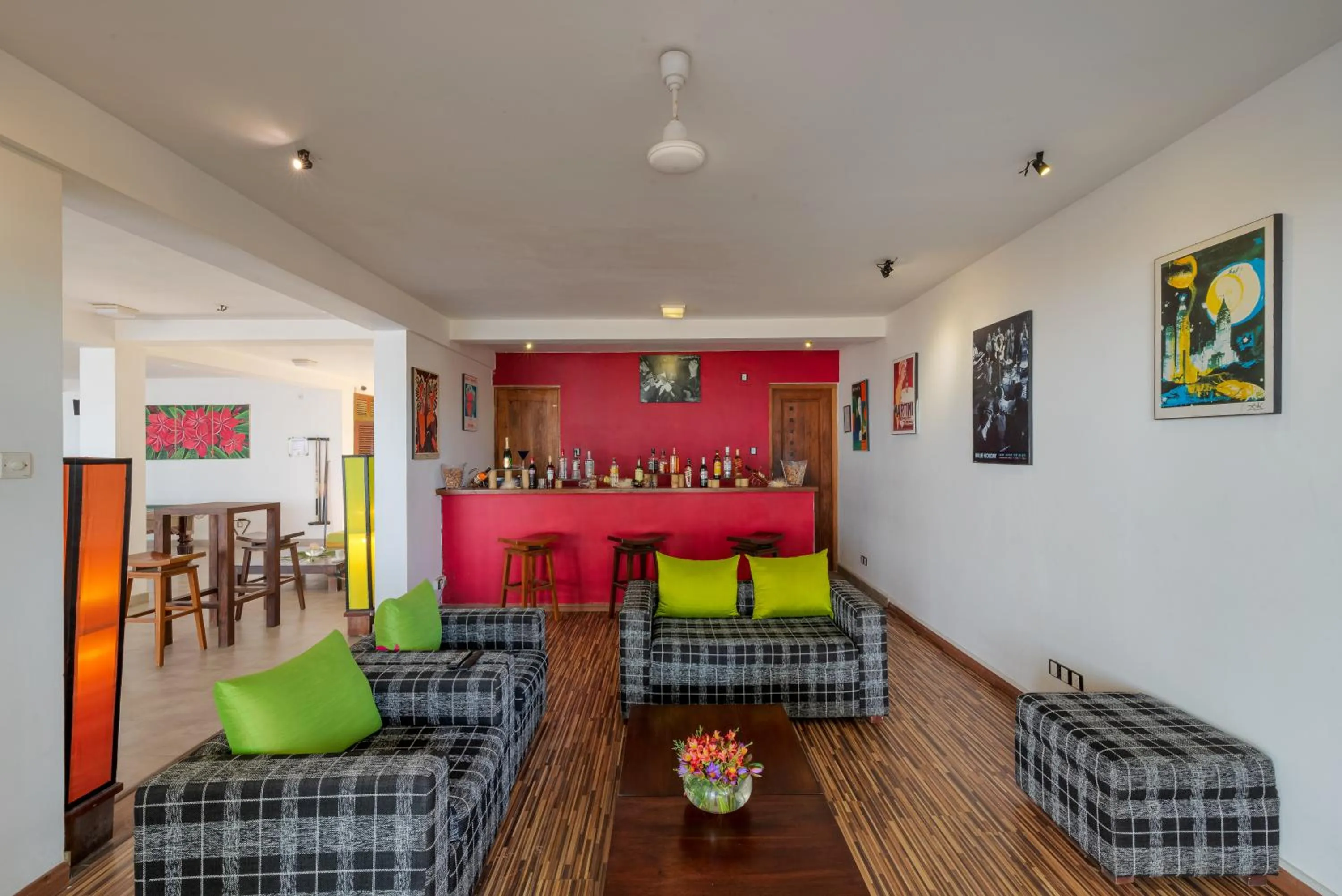 Lounge or bar in Cocobay Unawatuna