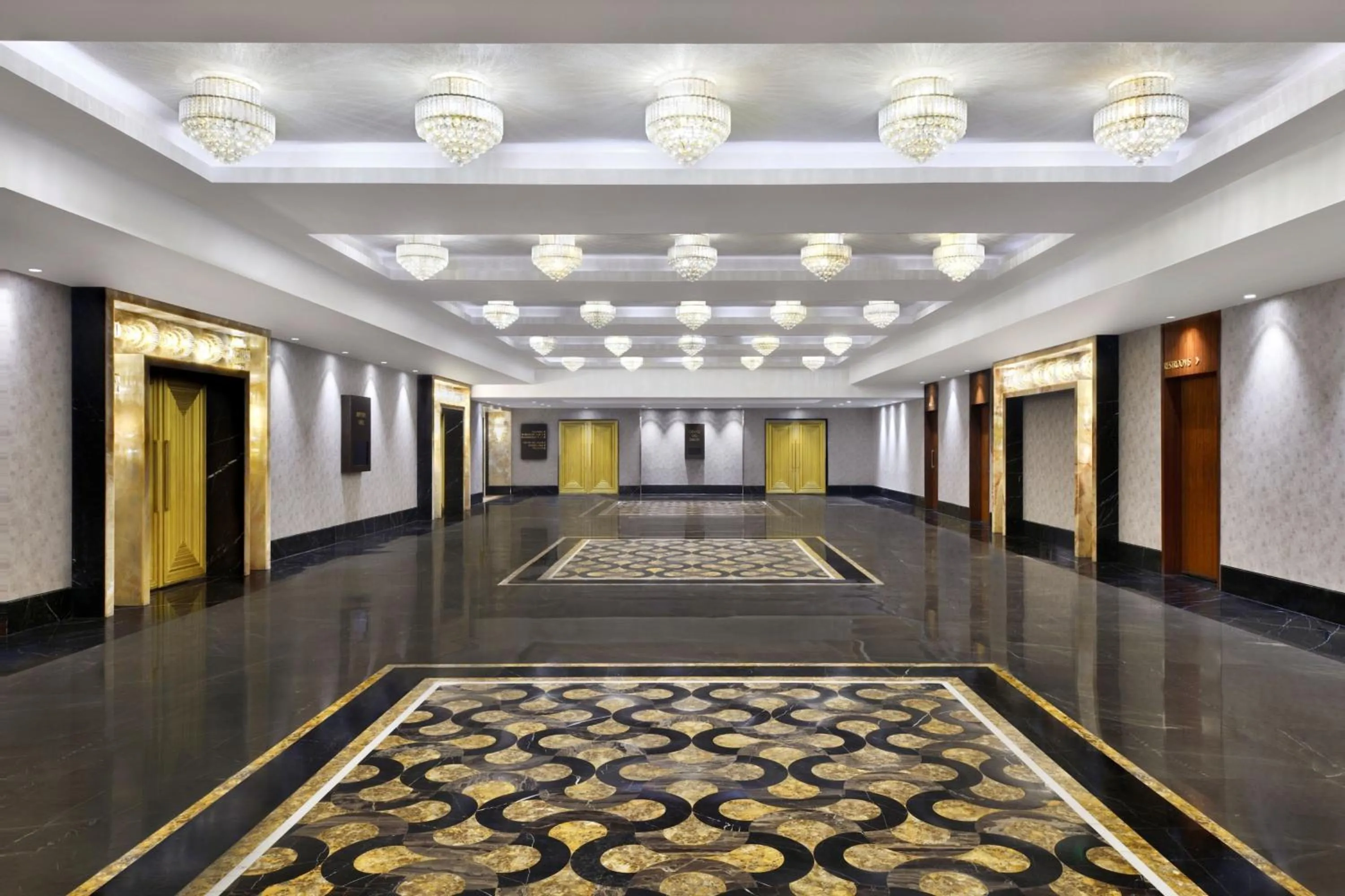 Meeting/conference room in The St. Regis Mumbai