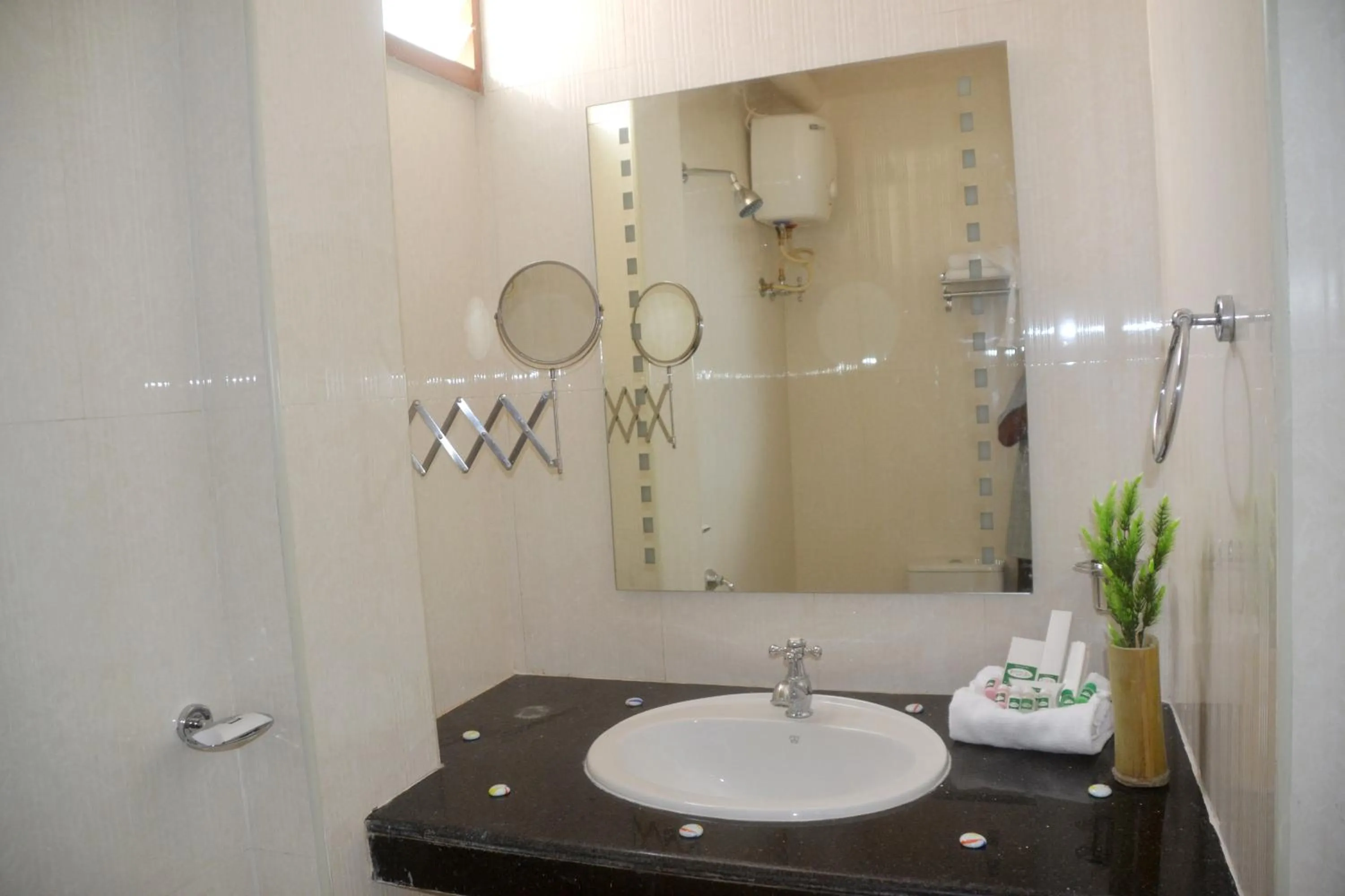 Bathroom in Peace Inn Chennai
