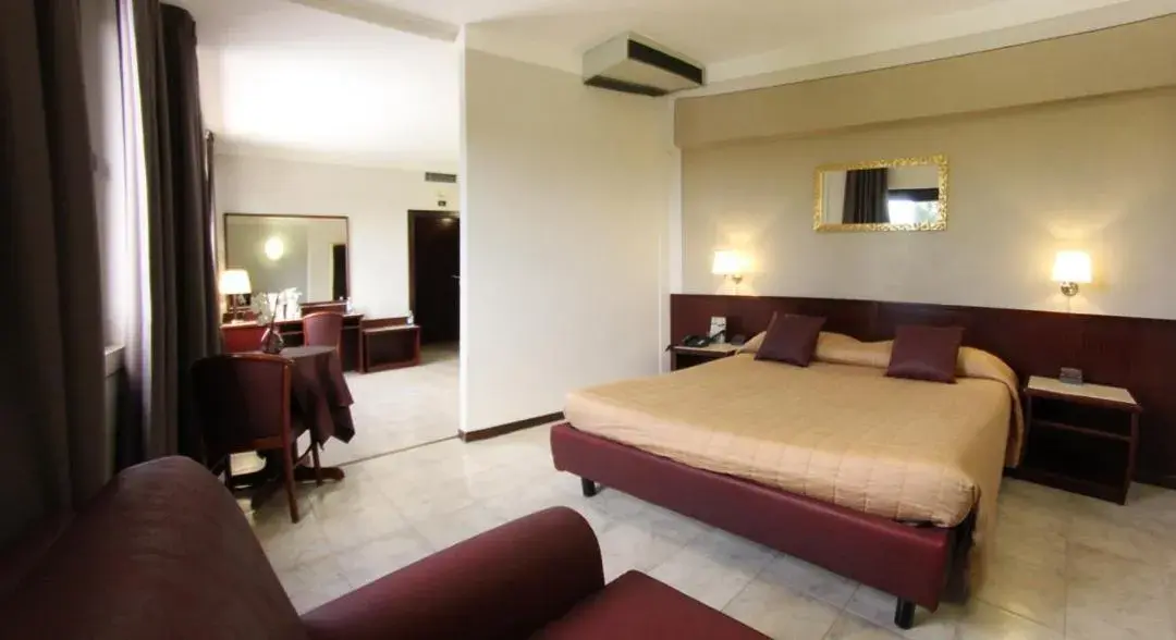 Quadruple Room in Hotel Forum Quadruple Room in Hotel Forum