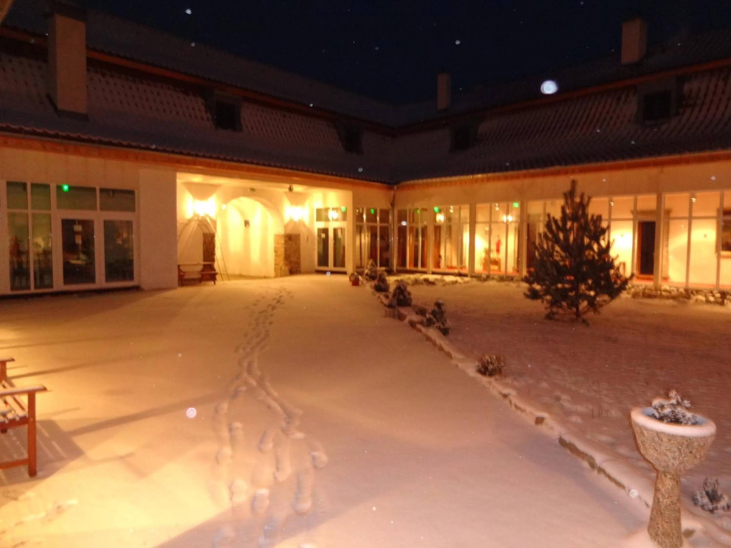 Area and facilities in Kaštieľ Biela Dáma a Čierny Rytier