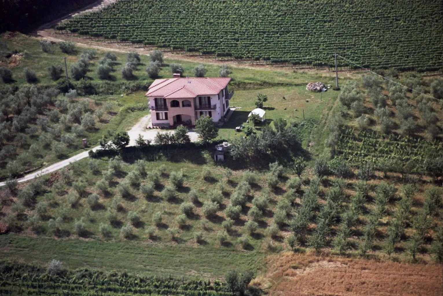 Bird's eye view in B&B Il Girasole - Rooms & House in country - air conditioned - 1500 meters from historic center