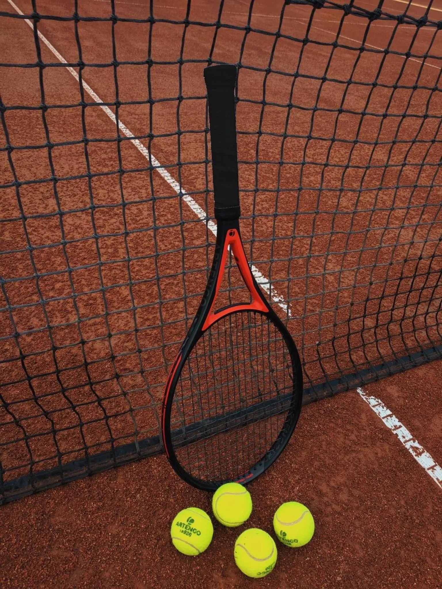 Tennis court in Hotel Větruše