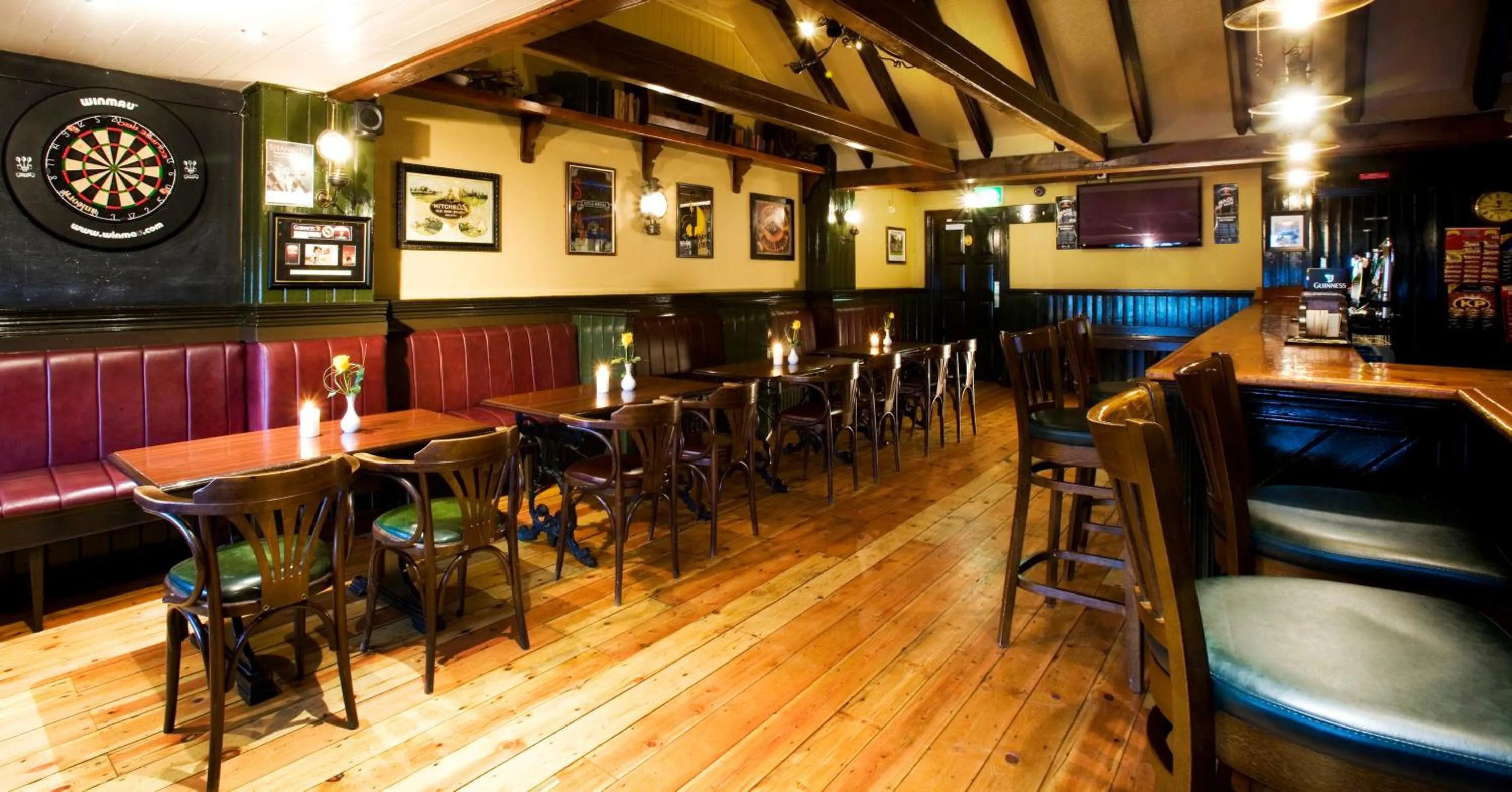 Lounge or bar in The Farmers Kitchen Hotel