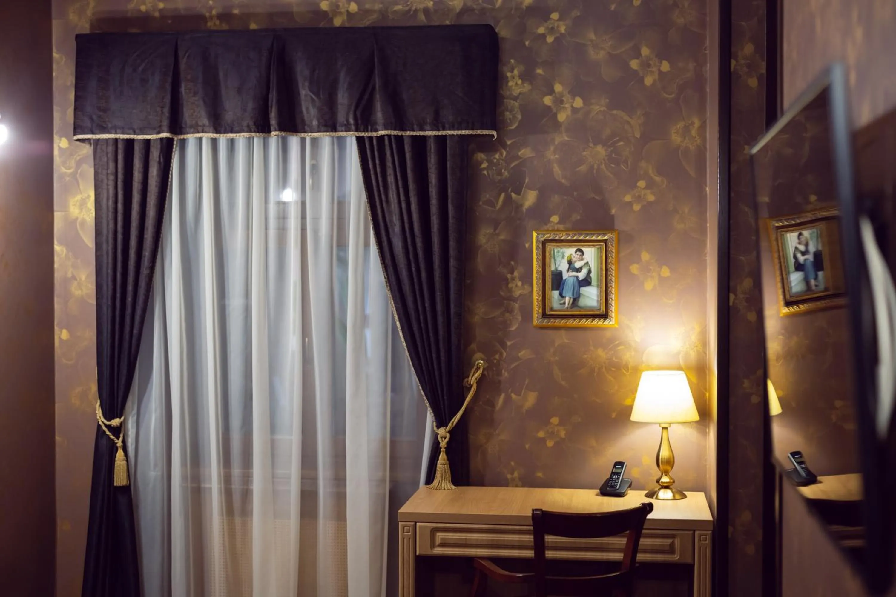 Bed in Hotel Am Ring