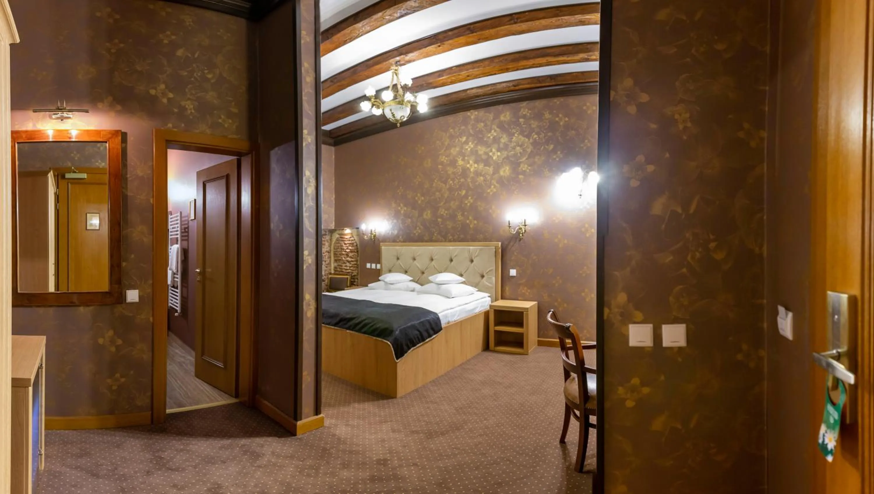 Bed in Hotel Am Ring