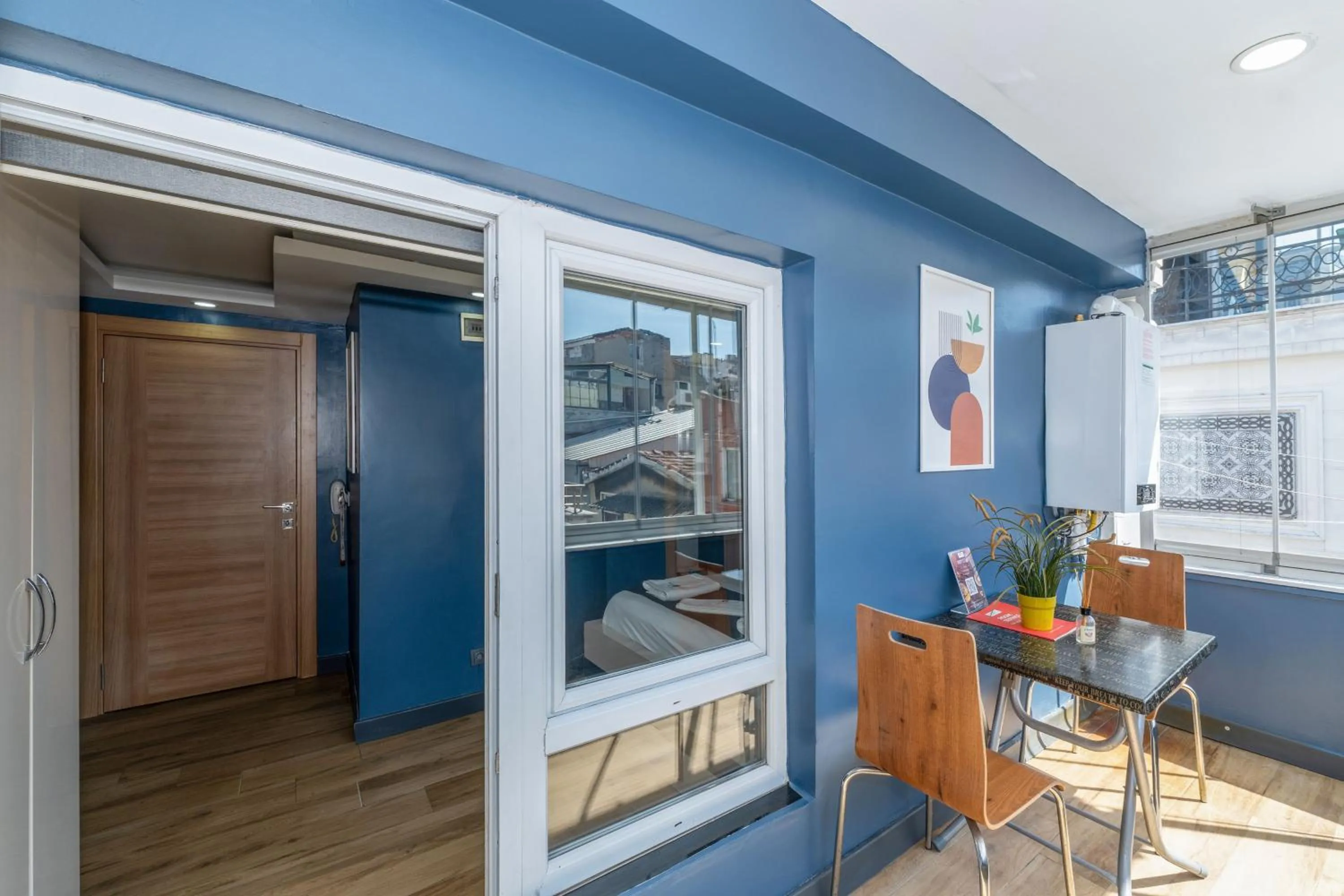 Kitchen or kitchenette in Taxim Trend Suites