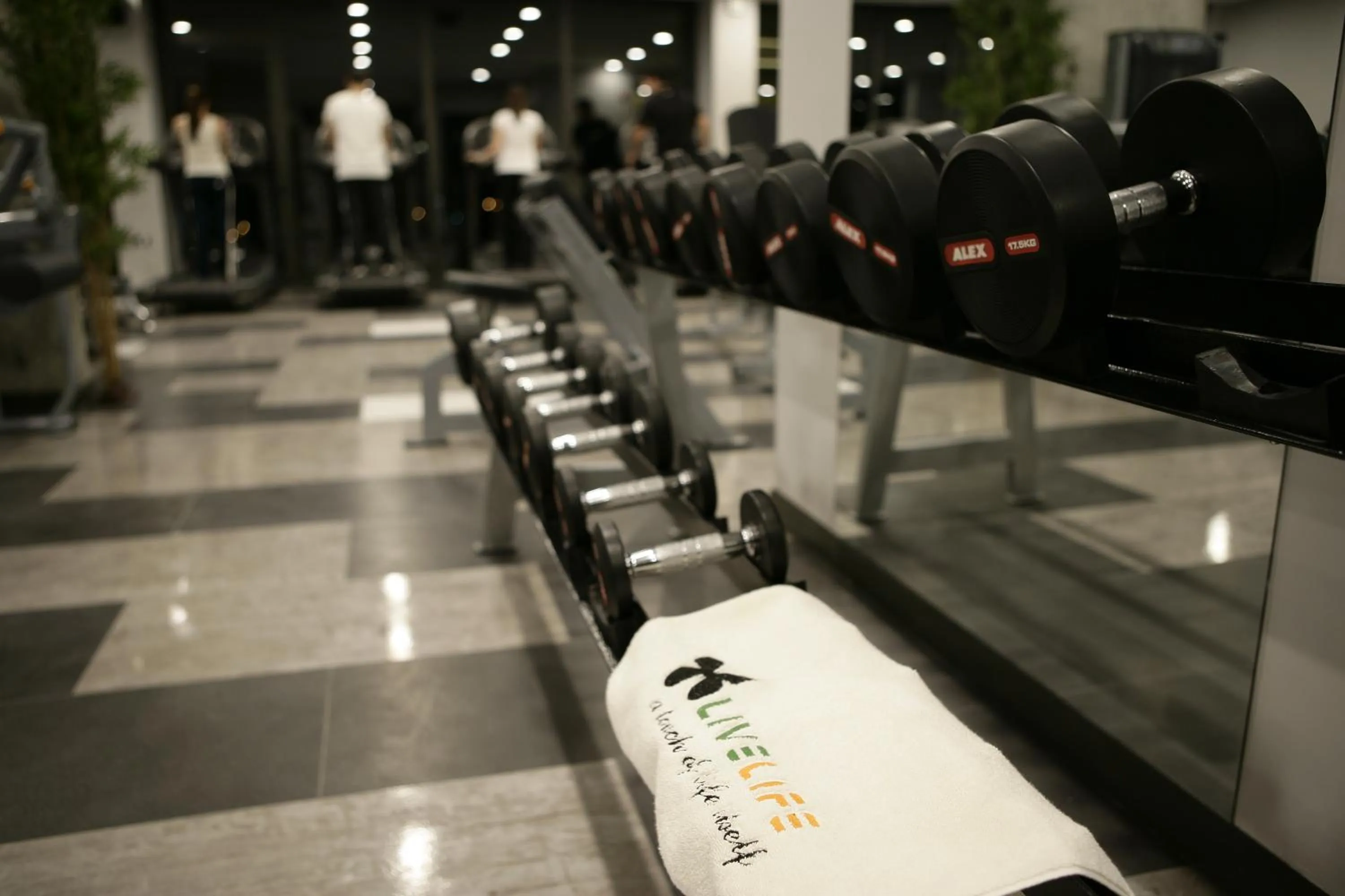 Fitness centre/facilities in RYS Hotel