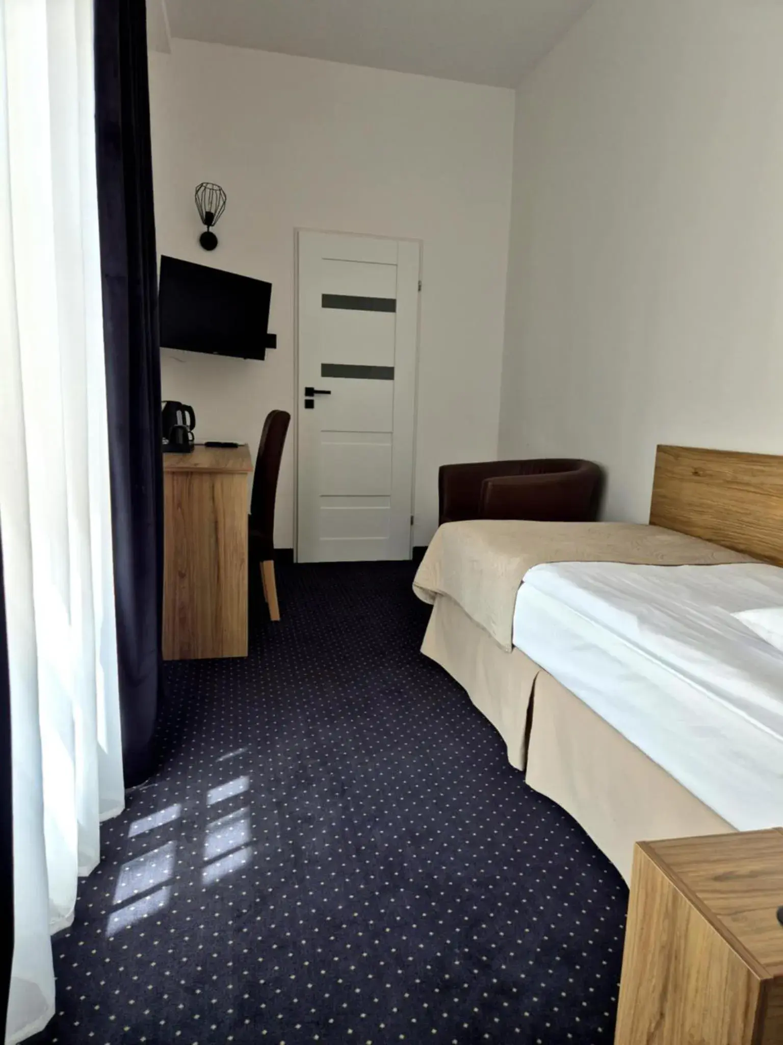 Budget Single Room - single occupancy in Dom na Podwalu Budget Single Room - single occupancy in Dom na Podwalu