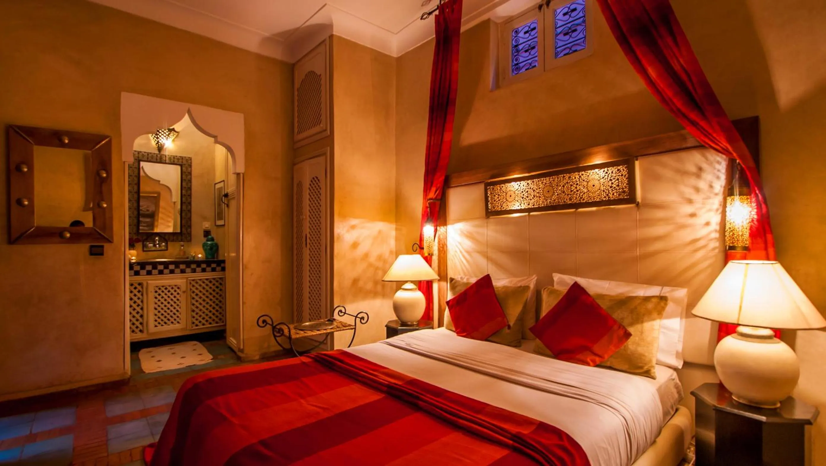 Photo of the whole room, Bed in Riad Eden