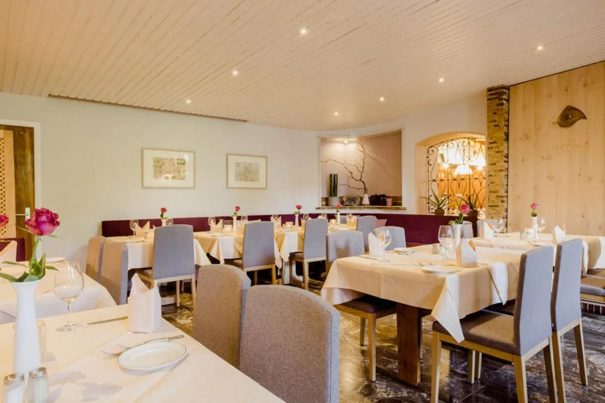 Restaurant/places to eat in Bodensee Hotel Sternen