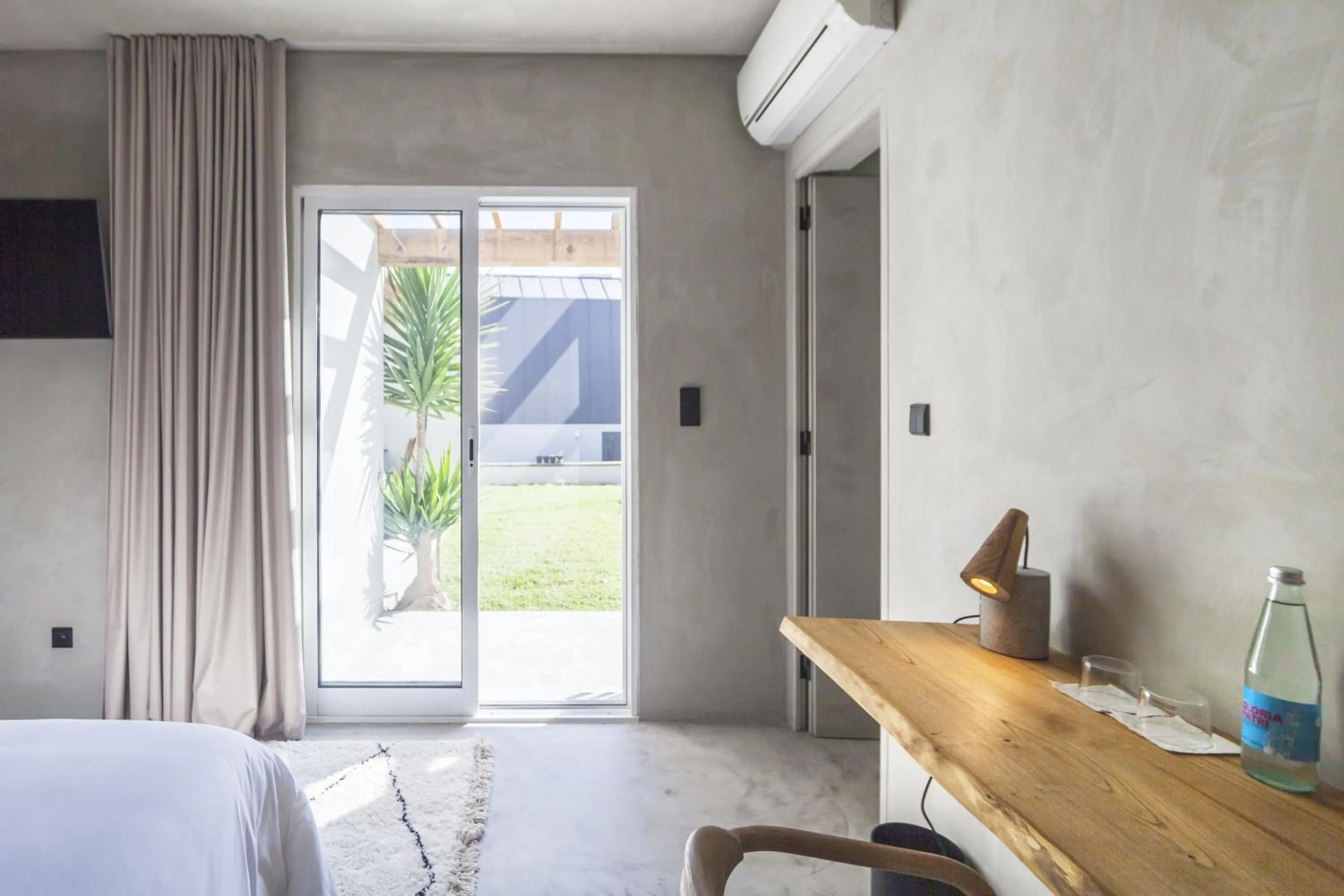 Bed in CASA DA ILHA - Slow Living Residence & Suites