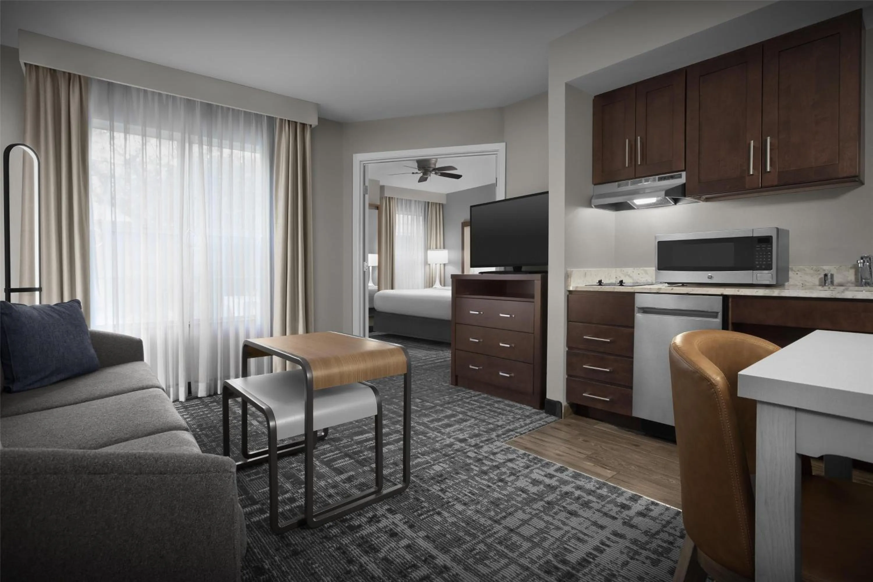 Living room in Homewood Suites by Hilton San Jose Airport-Silicon Valley