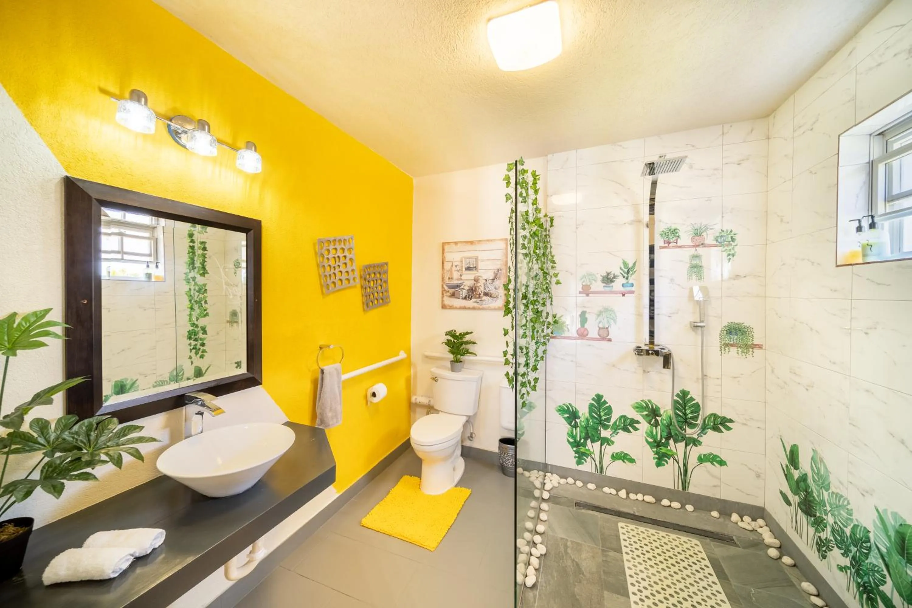 Shower in Hidden Gem Barbados