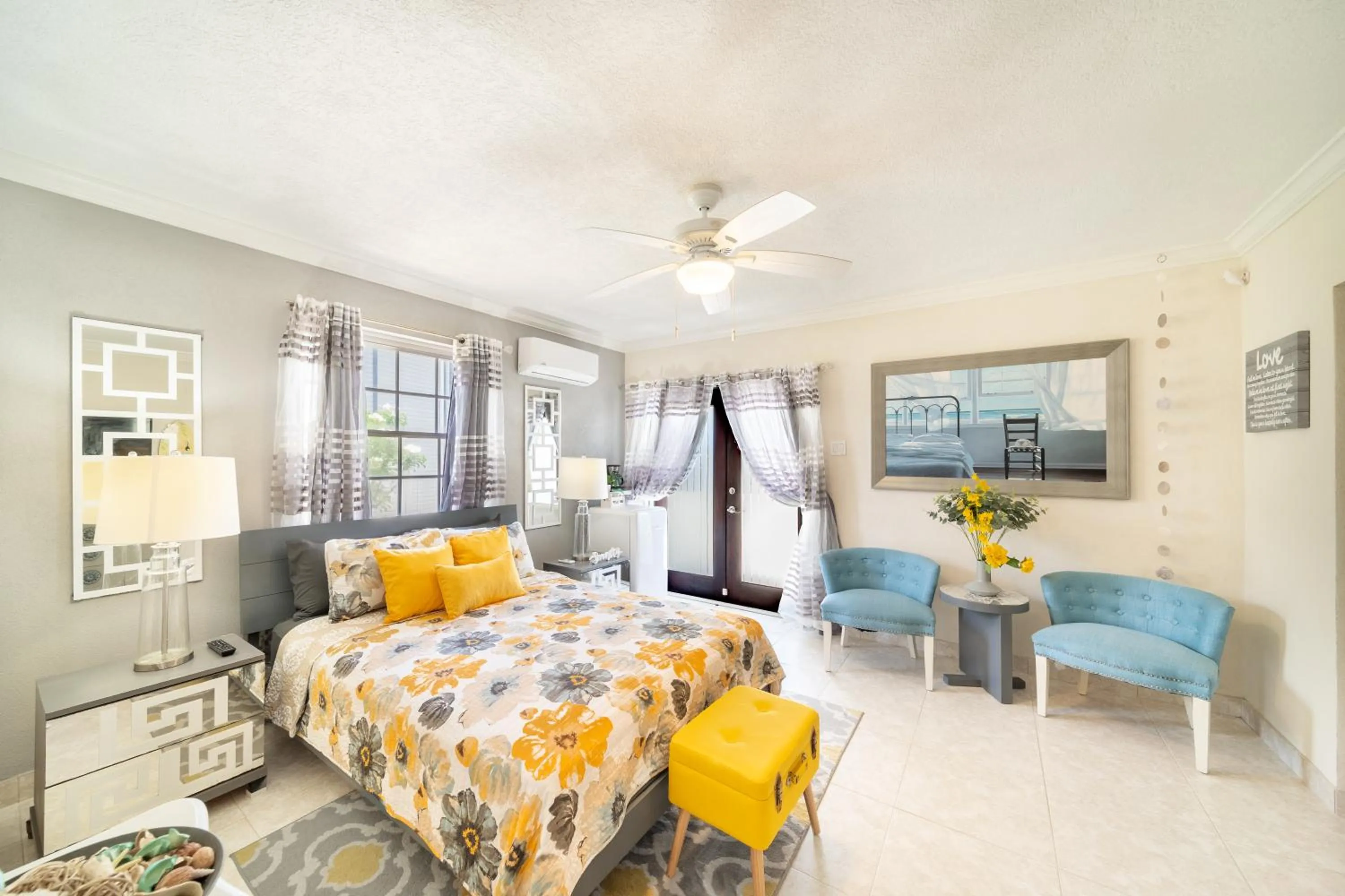 Bedroom, Bed in Hidden Gem Barbados