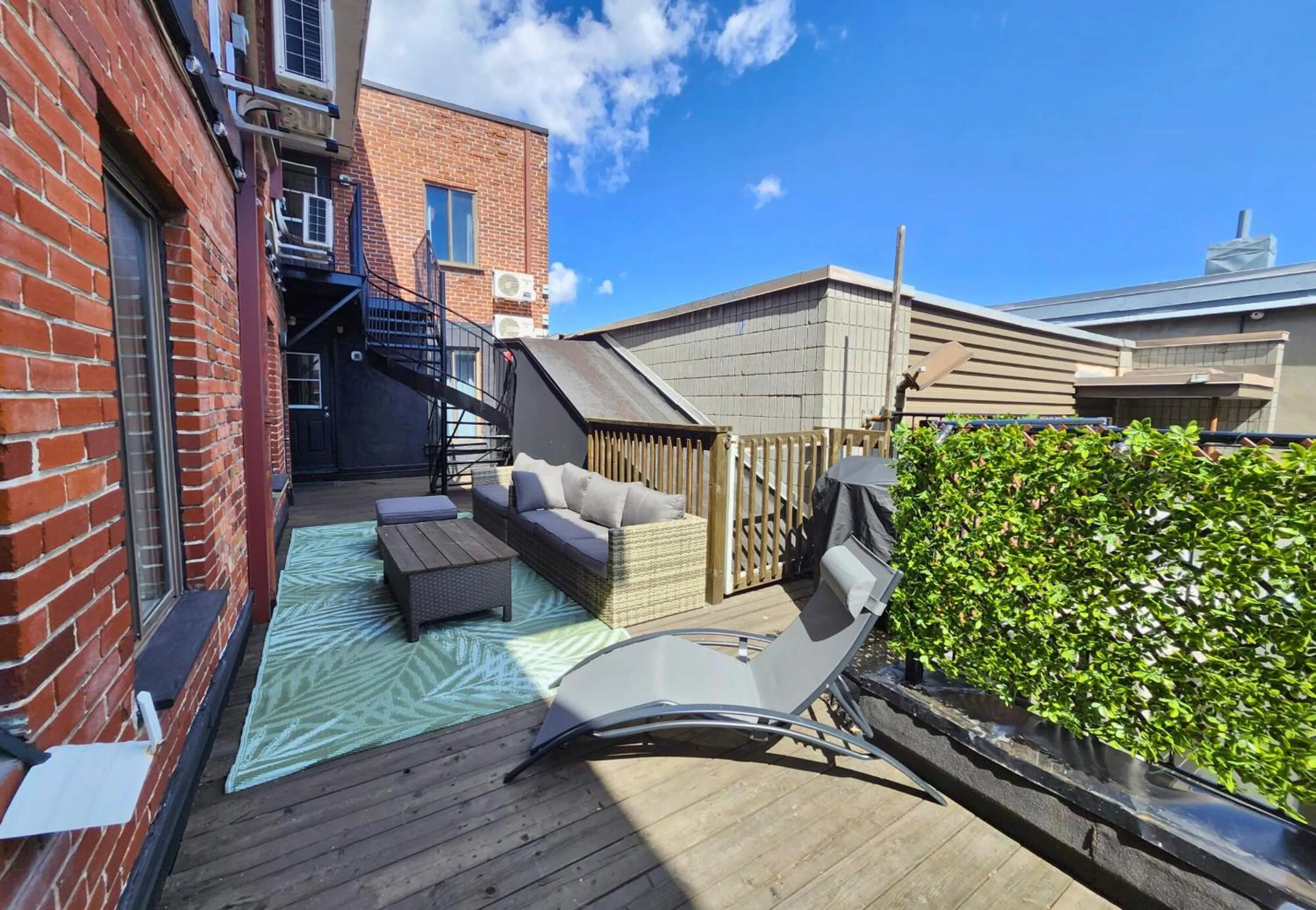 Patio in LiV MTL Soho