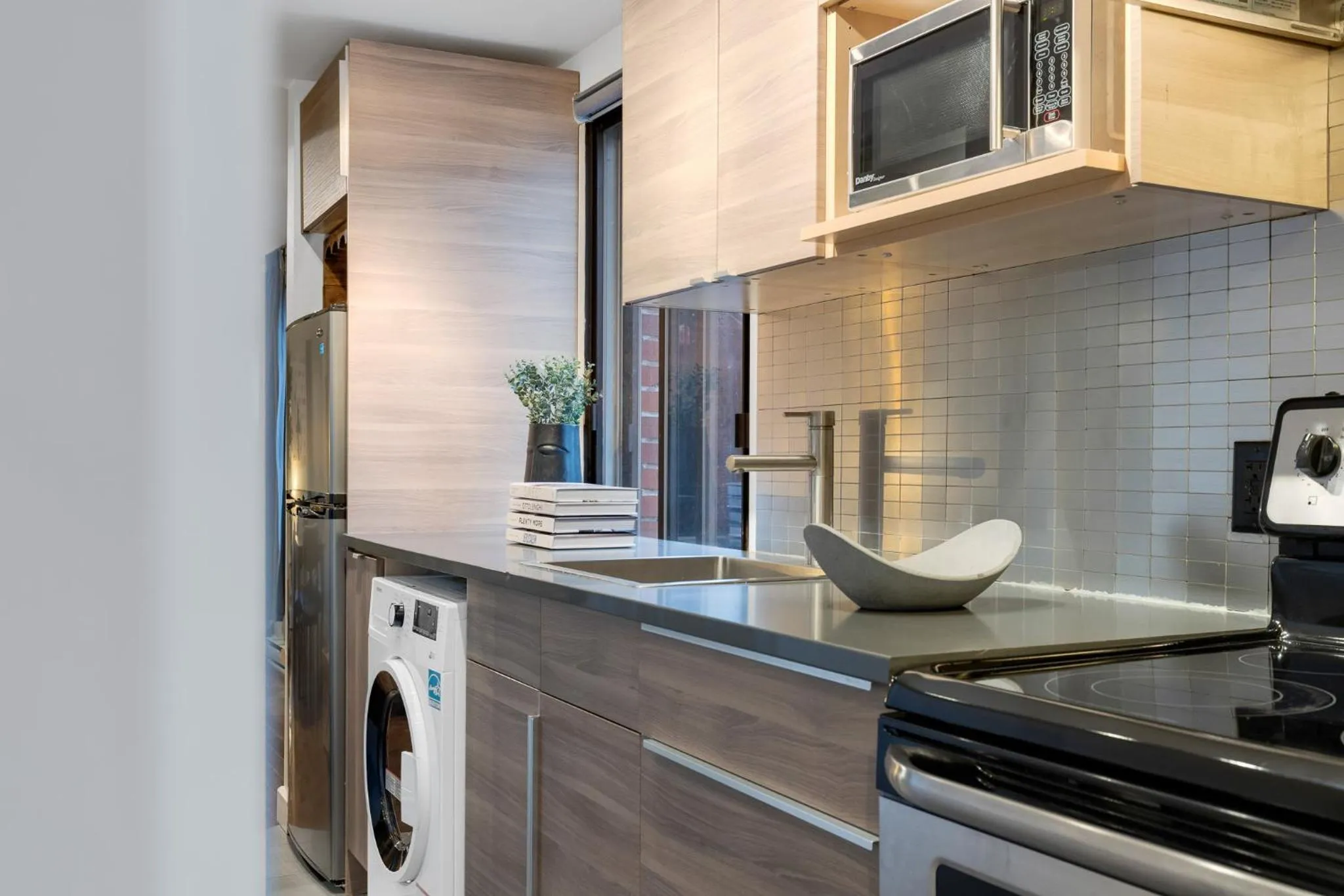 Coffee/tea facilities in LiV MTL Soho