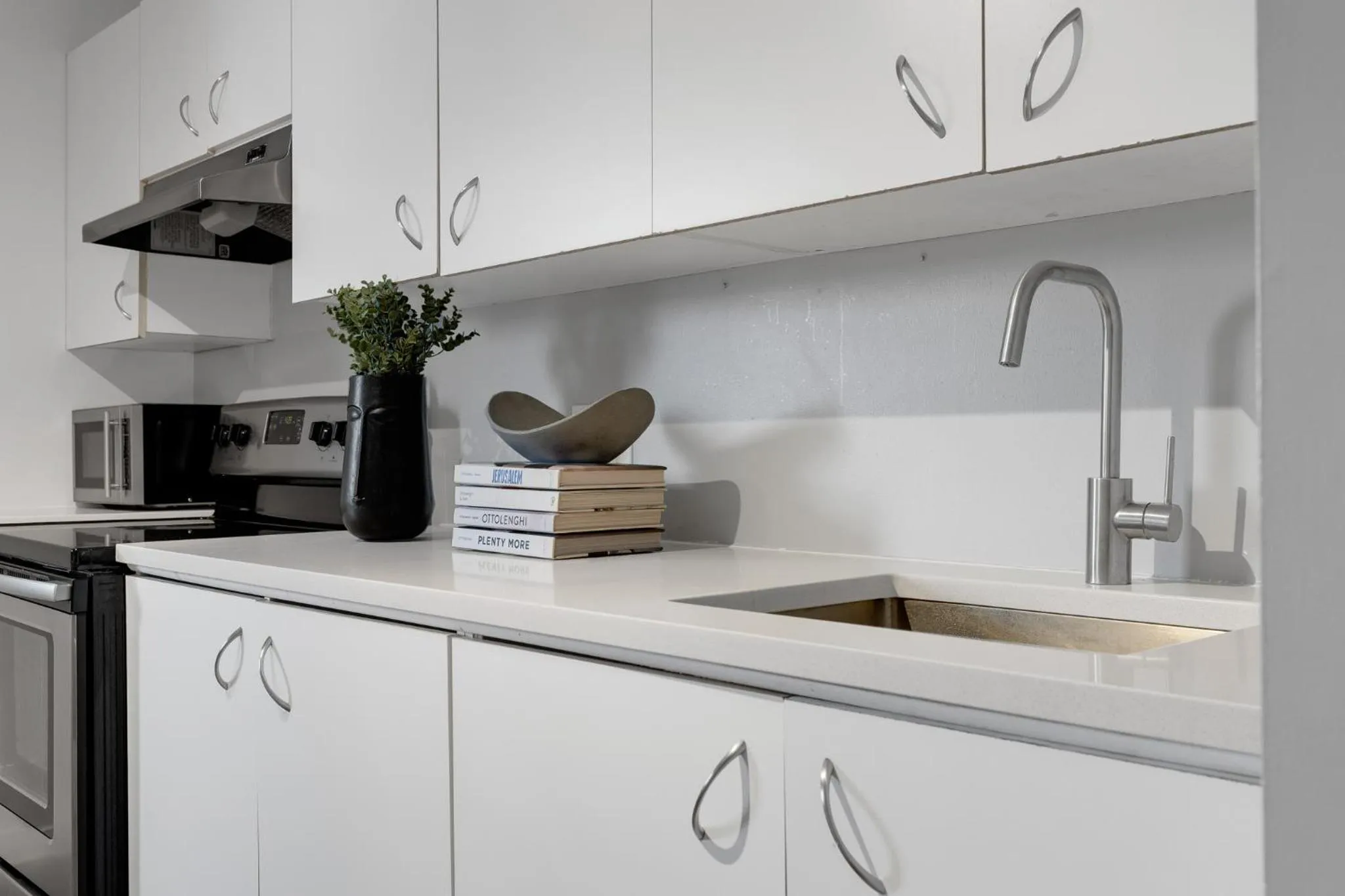 Coffee/tea facilities in LiV MTL Soho