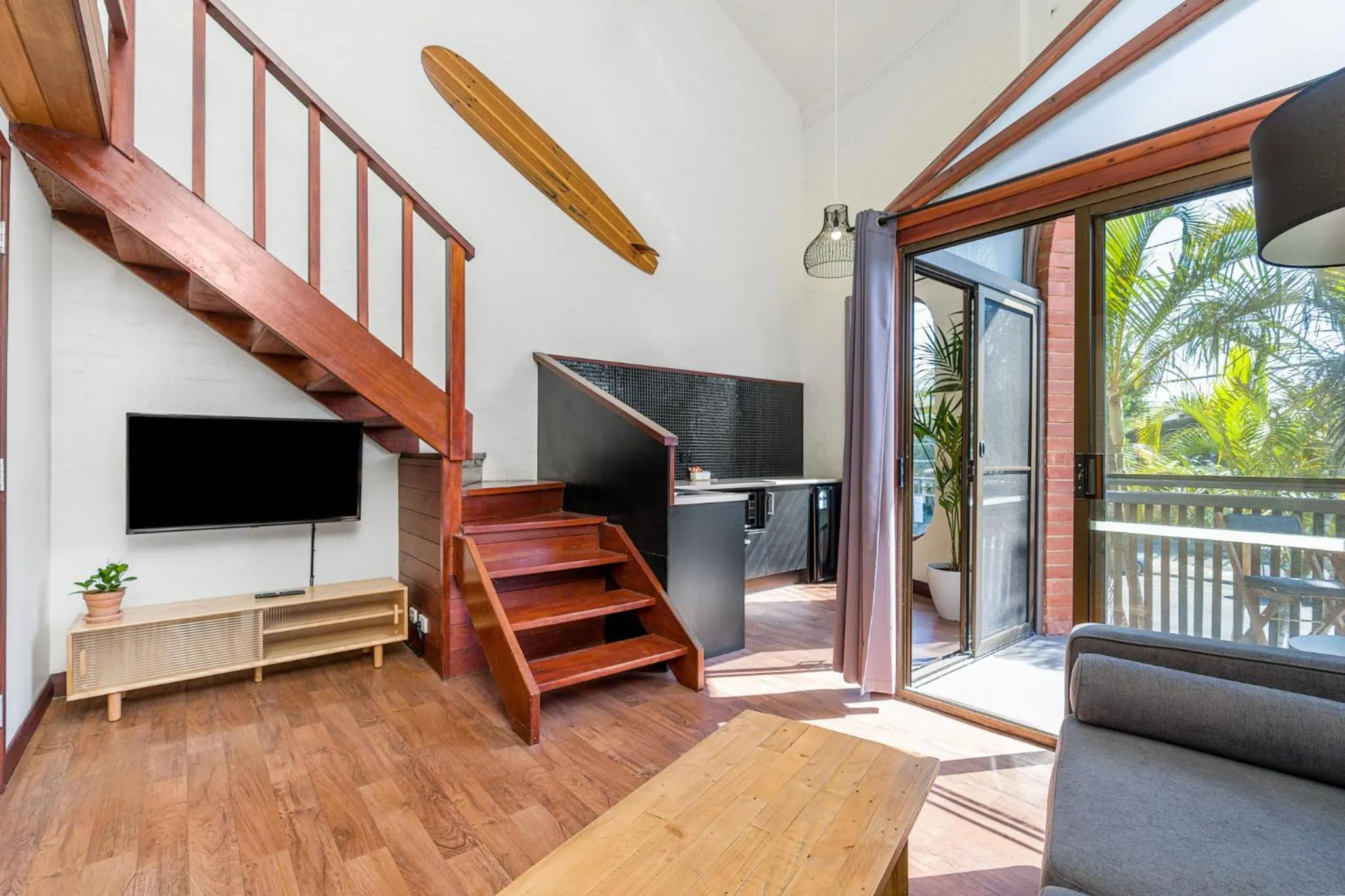 Living room in Aquarius Backpackers Resort