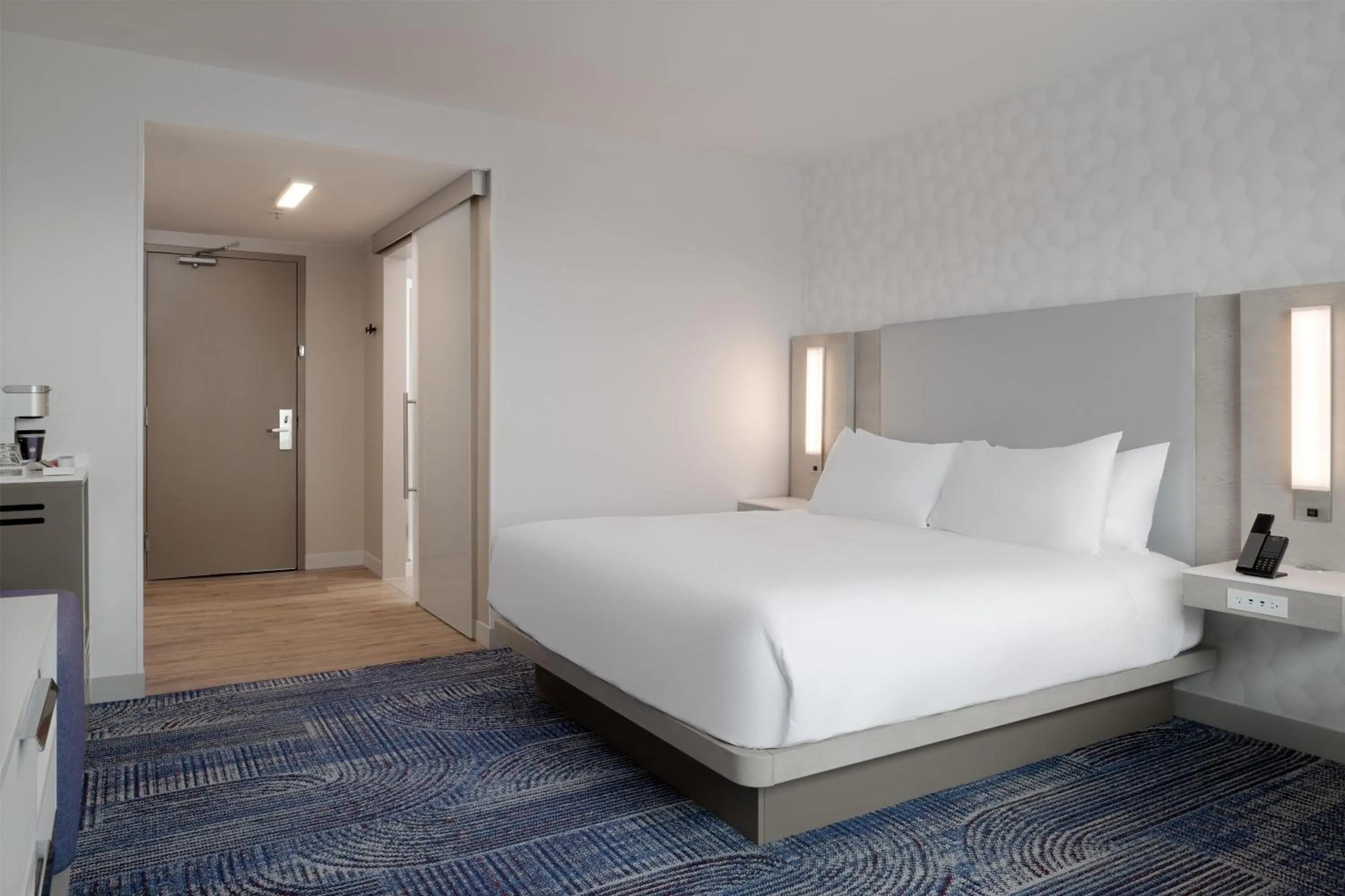 Bed in Hilton Santa Clara