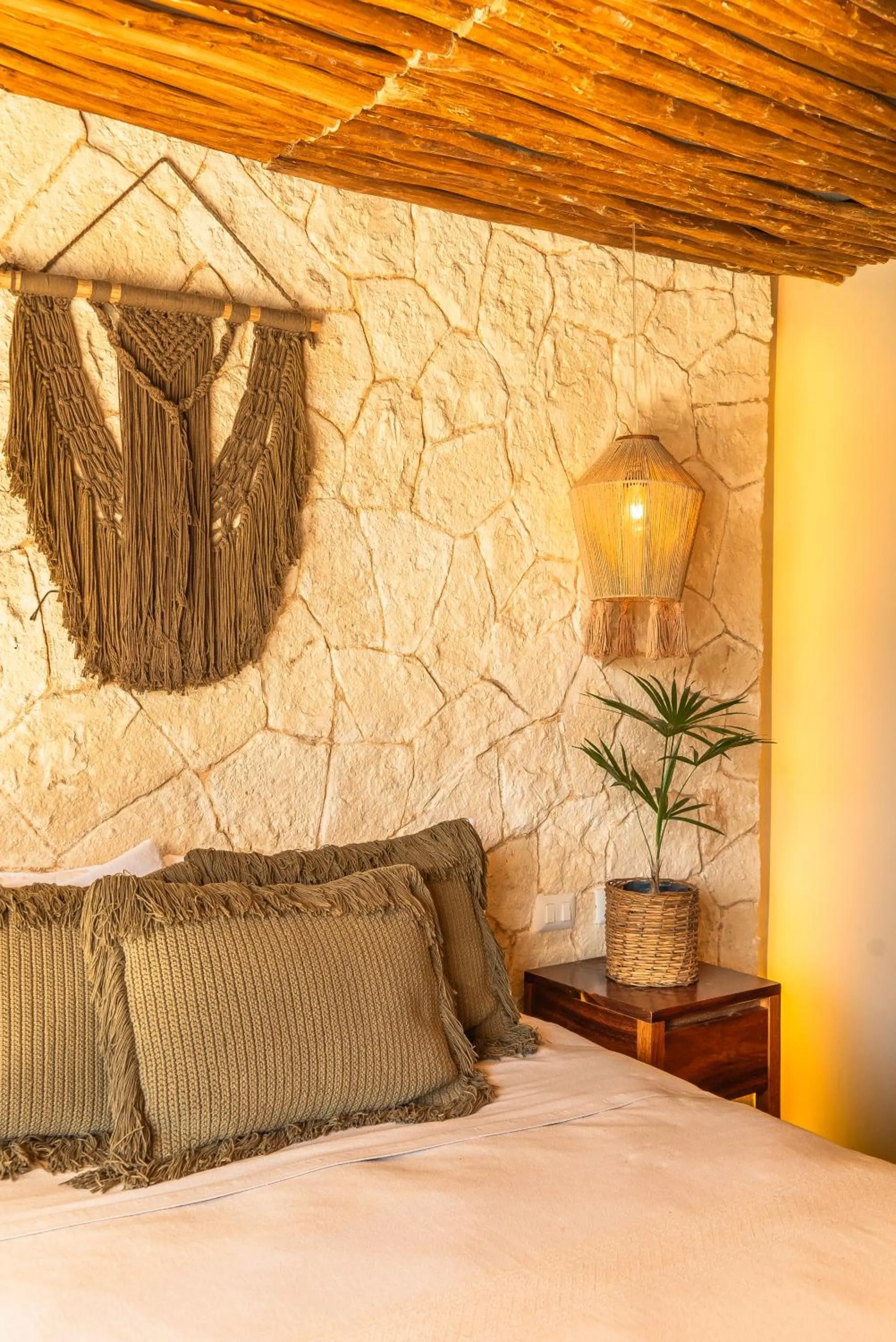 Bed in Luz de Luna Tulum PH