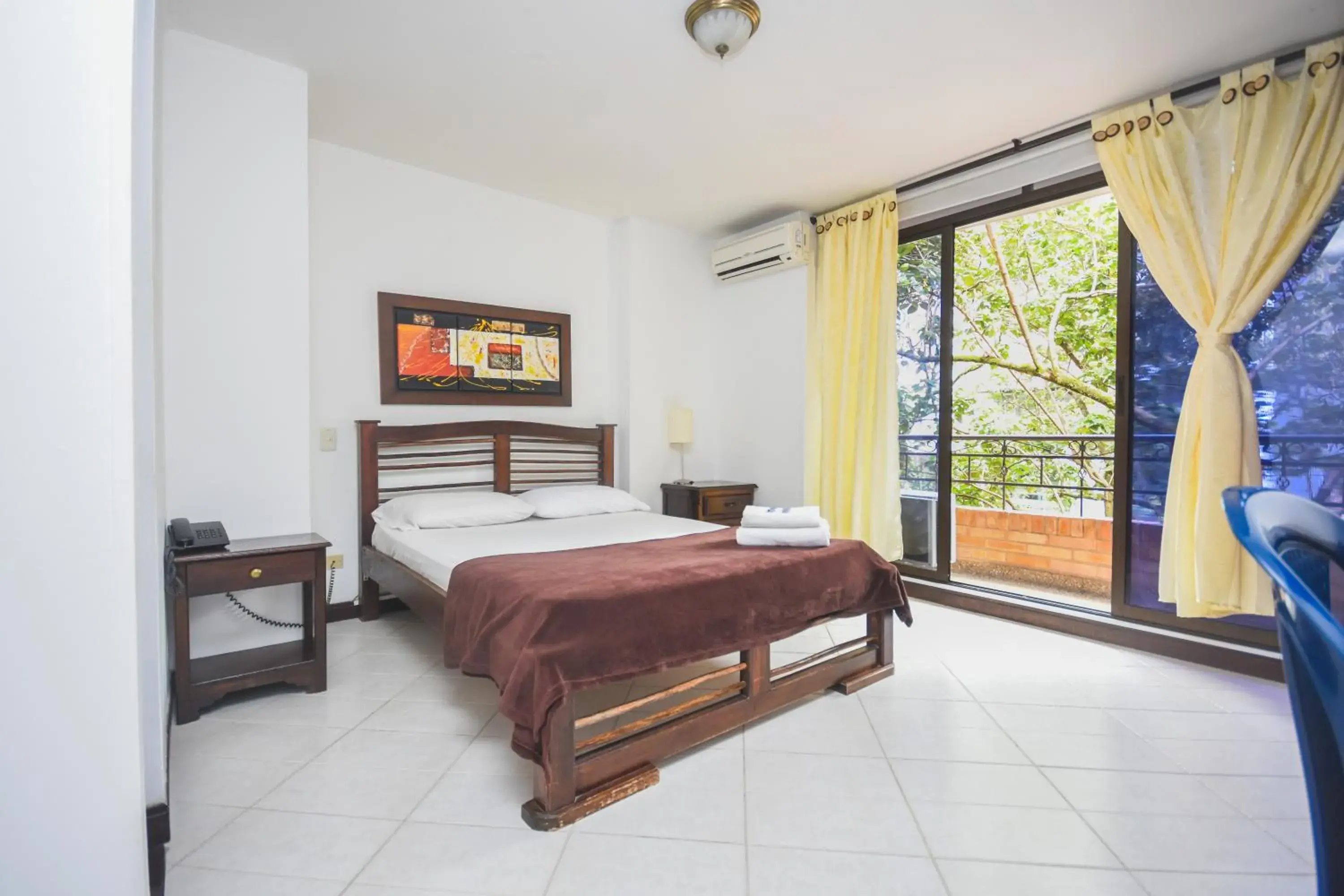 Standard Double Room - single occupancy in Hotel Estadio Real Standard Double Room - single occupancy in Hotel Estadio Real