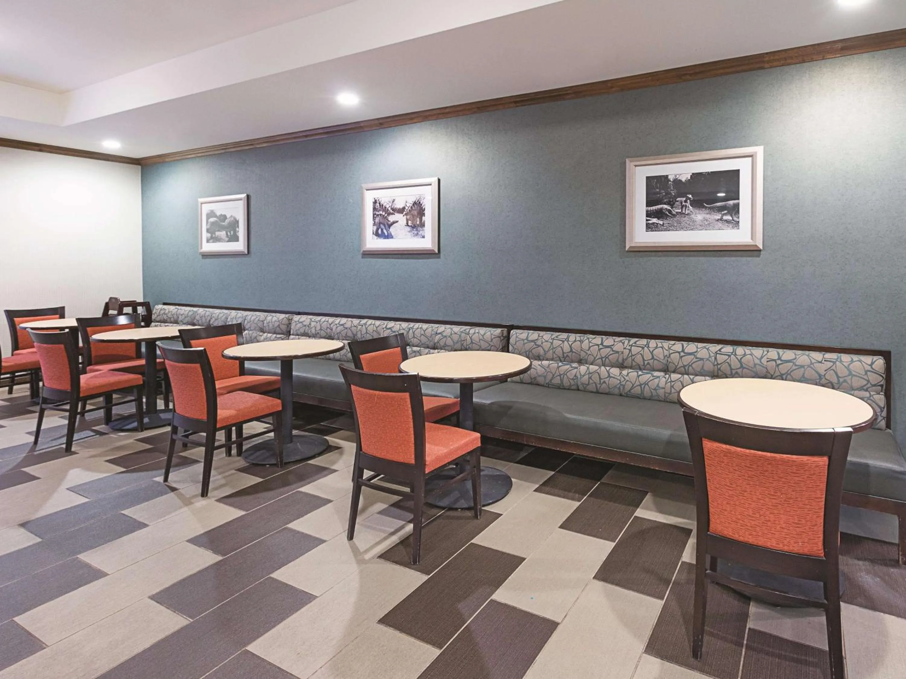 Restaurant/places to eat in La Quinta by Wyndham Glen Rose