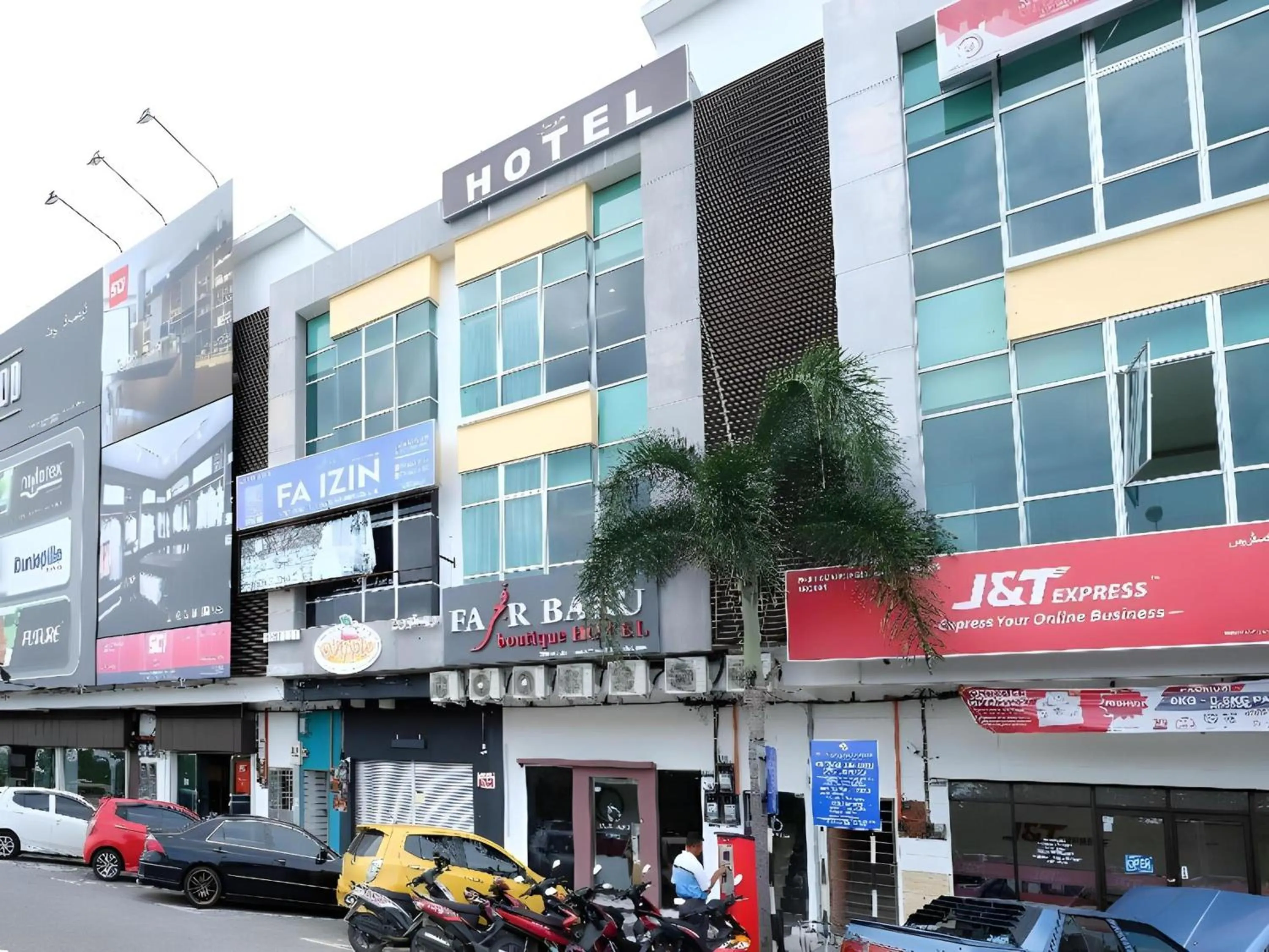 Property building in Hotel O Fajar Baru Boutique Hotel