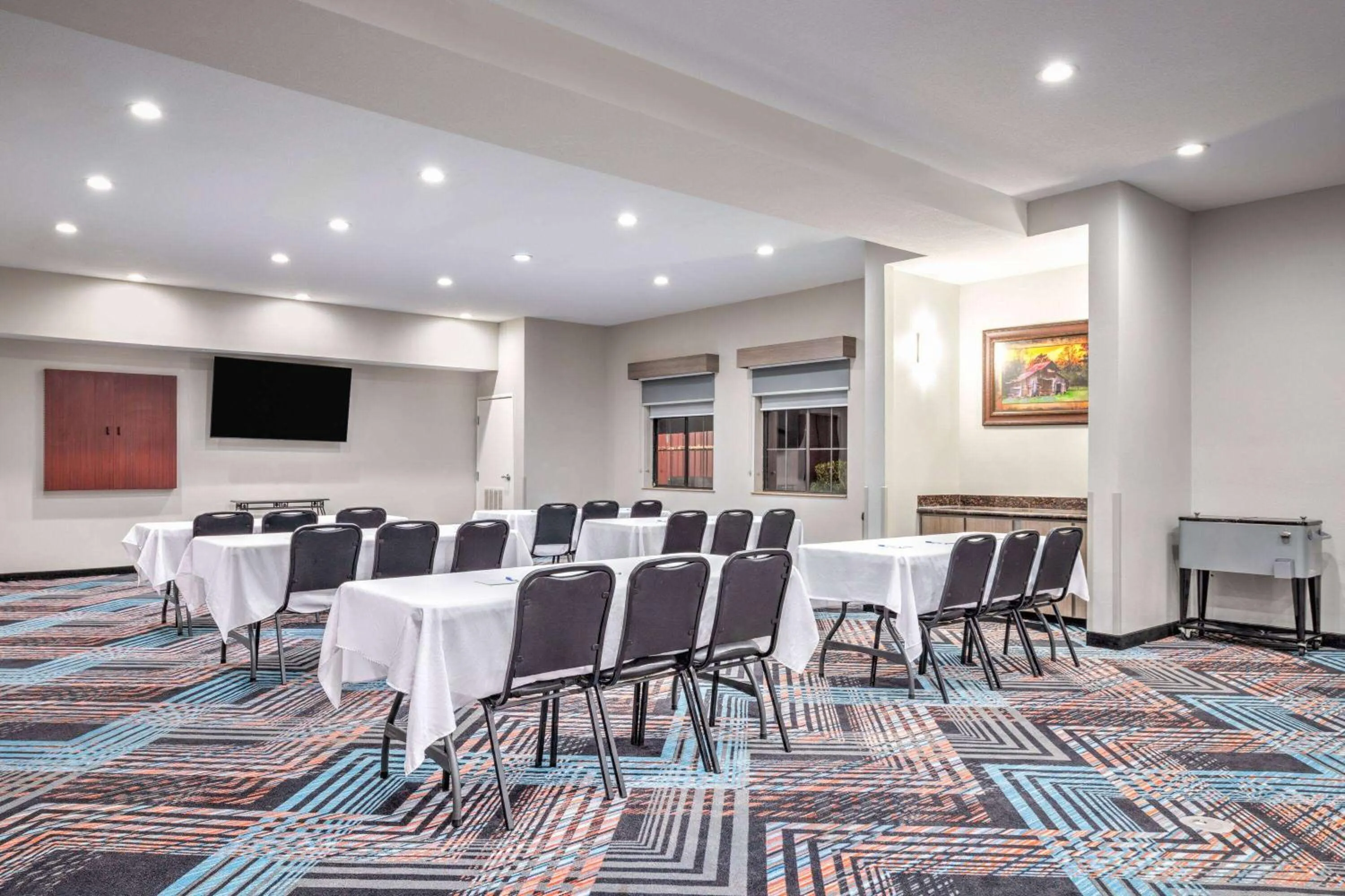 Meeting/conference room in La Quinta by Wyndham Alvarado