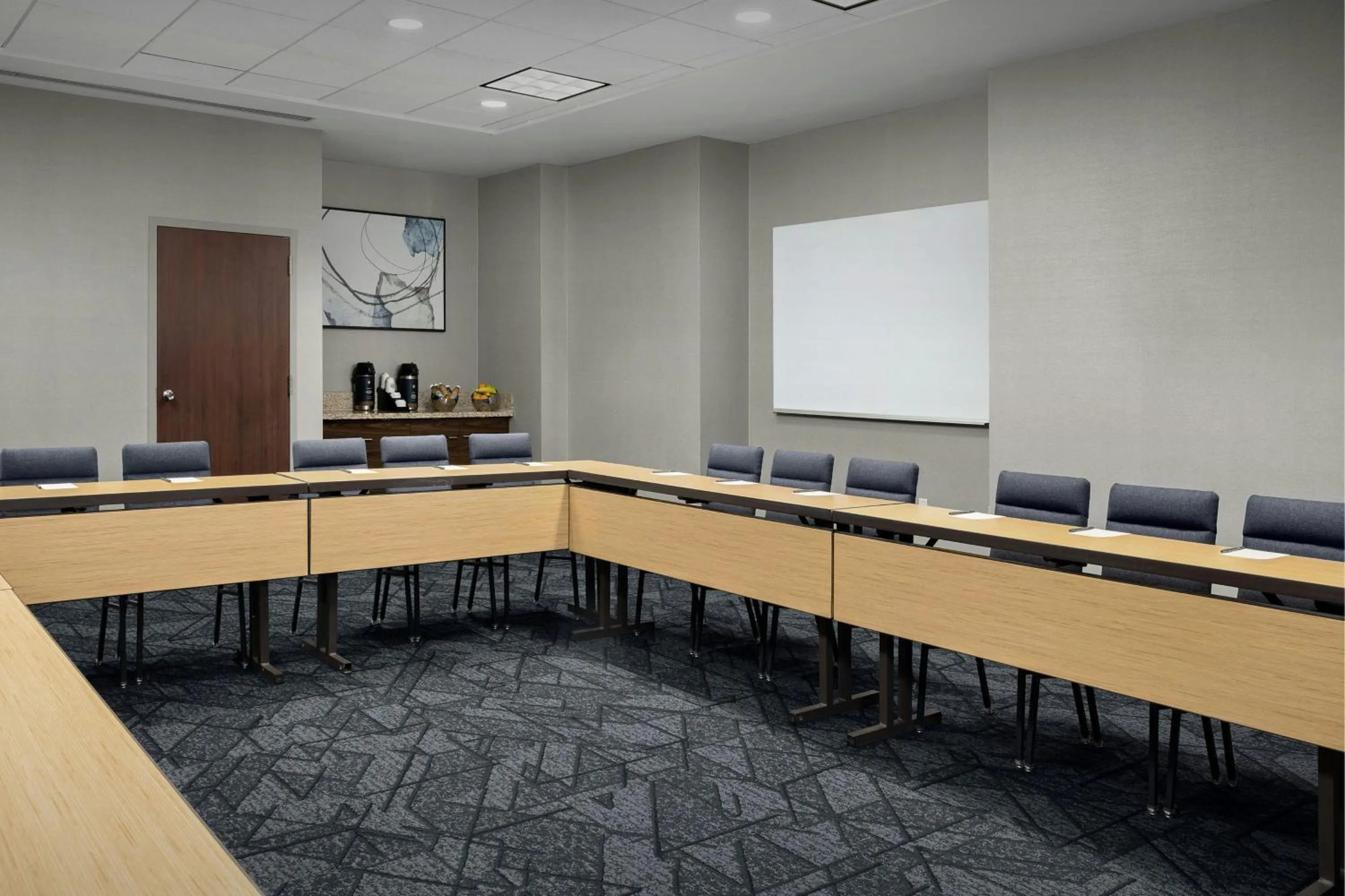 Meeting/conference room in Courtyard by Marriott Salisbury