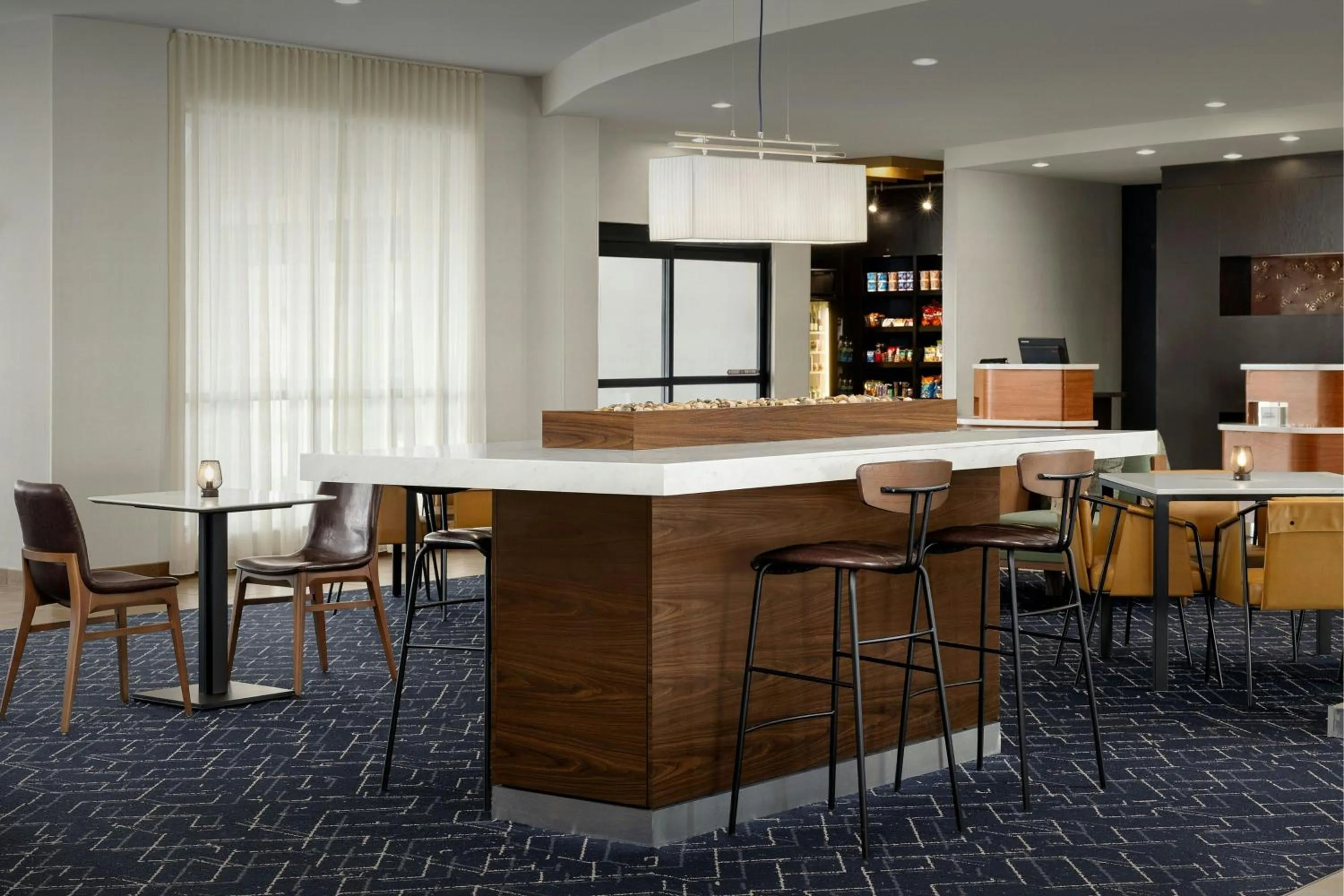 Restaurant/places to eat in Courtyard by Marriott Salisbury