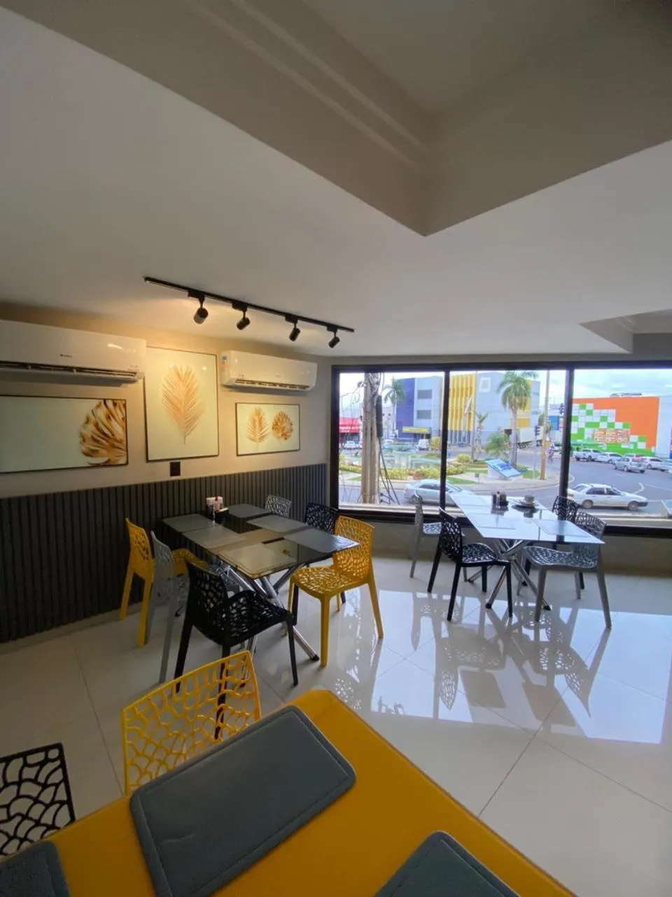 Dining area in Tawfiqs Hotel