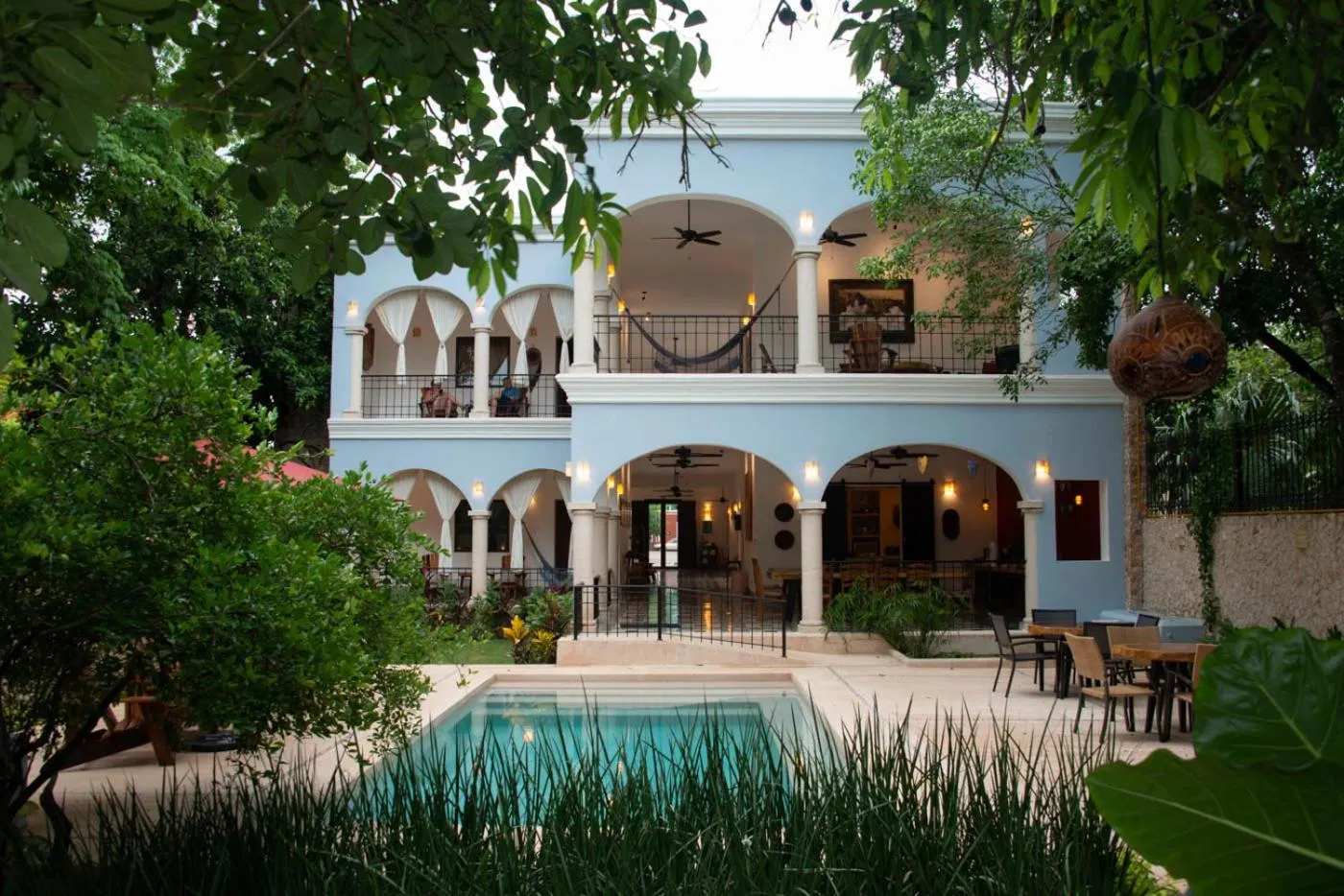 Property building in Hotel Posada San Juan