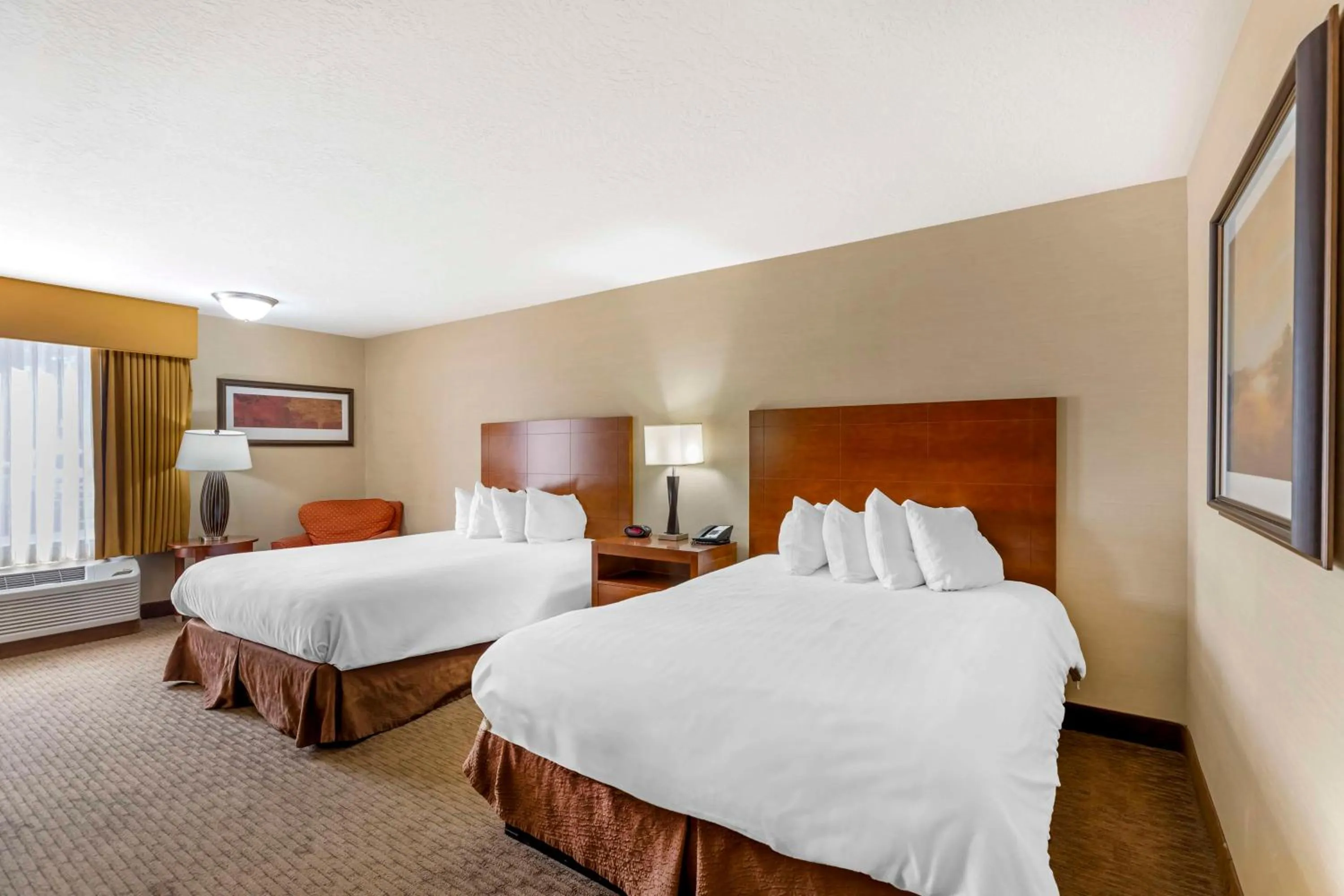 Bedroom, Bed in Best Western Cotton Tree Inn