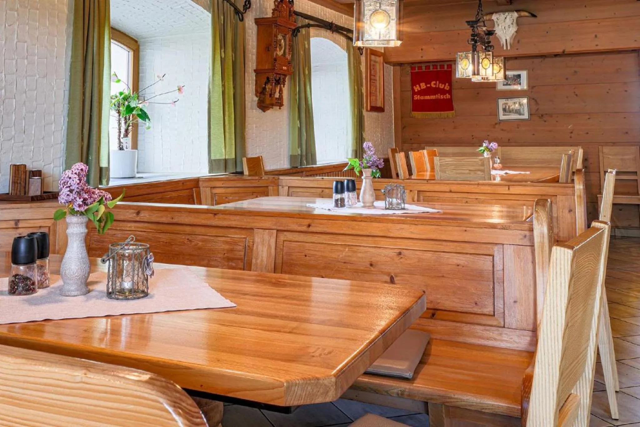 Restaurant/places to eat in Burggasthof Hauptmann
