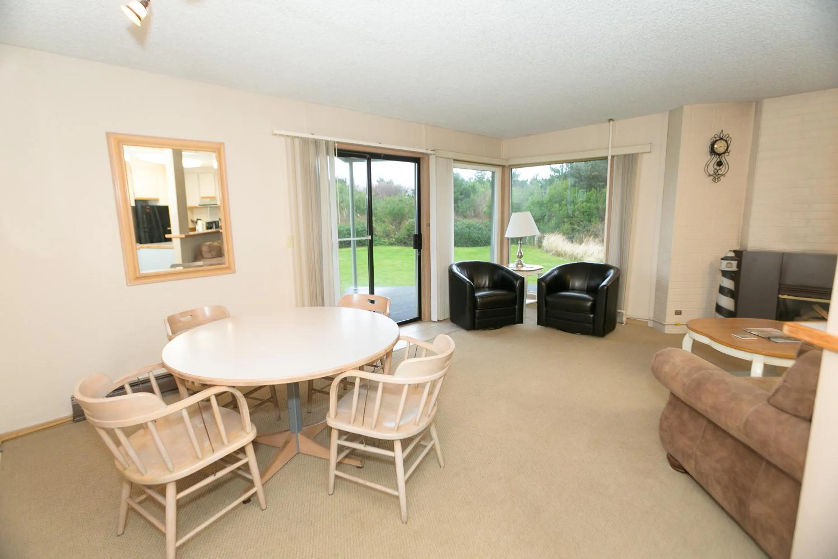 Living room in Grey Gull