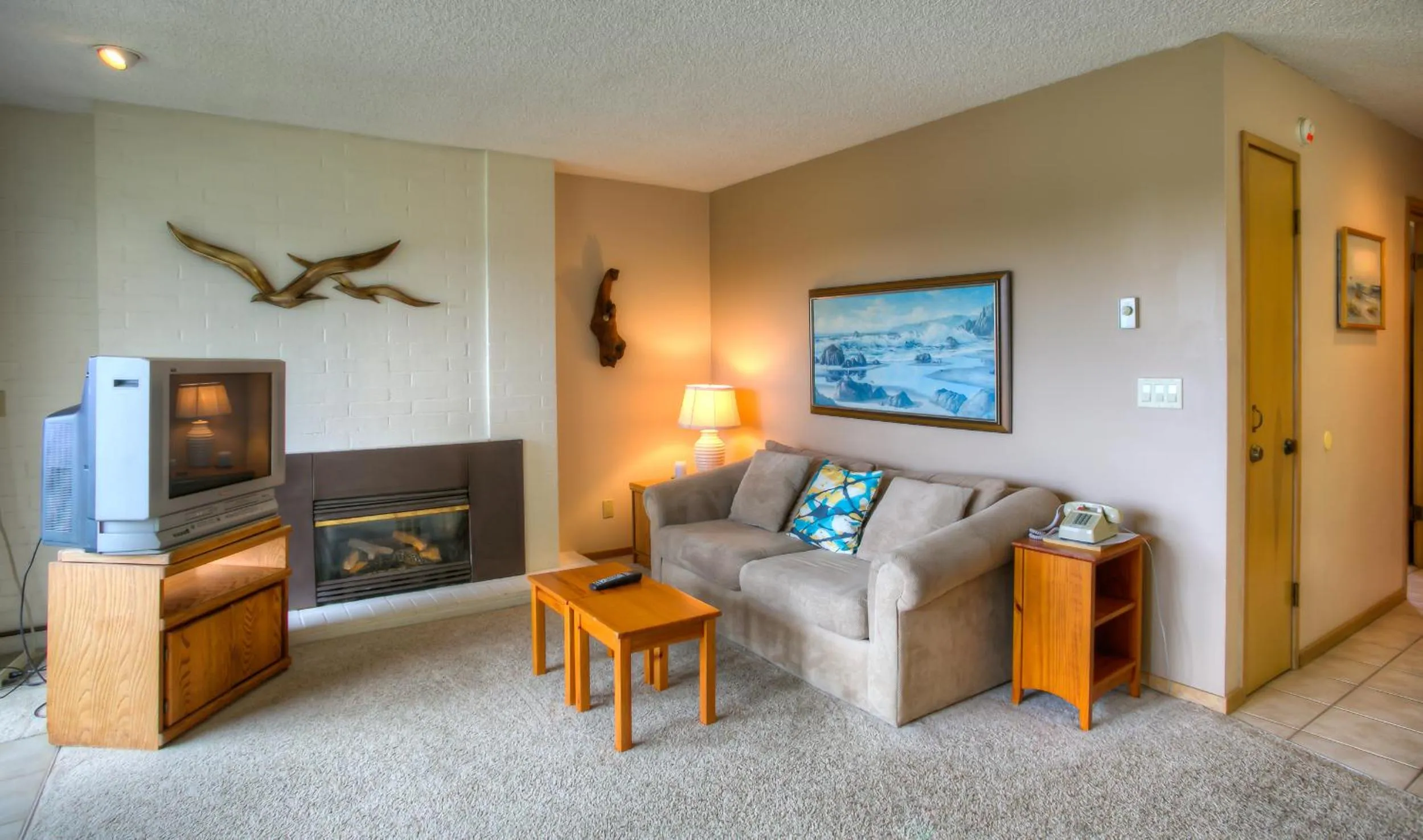 Living room in Grey Gull