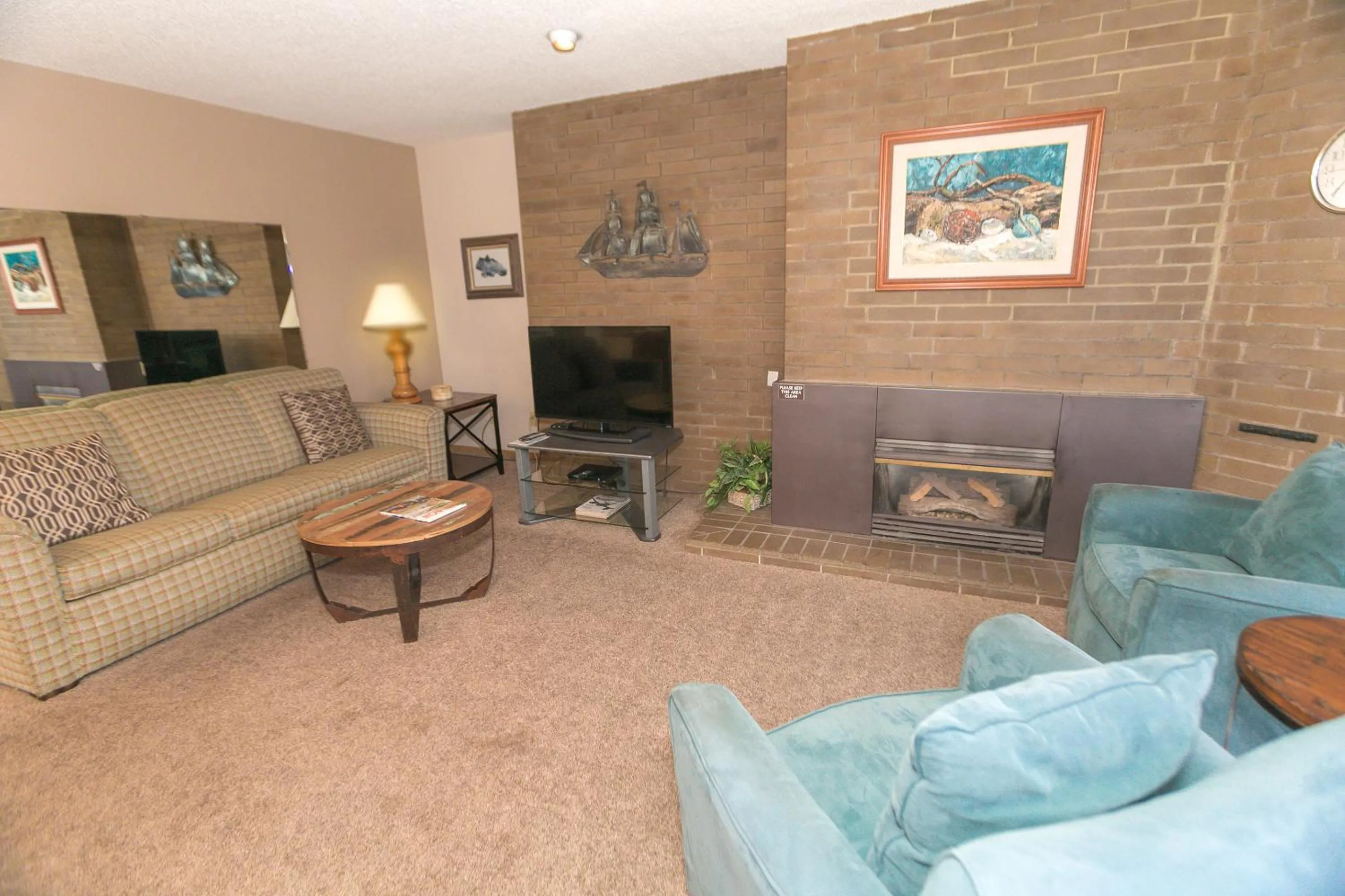 TV and multimedia in Grey Gull