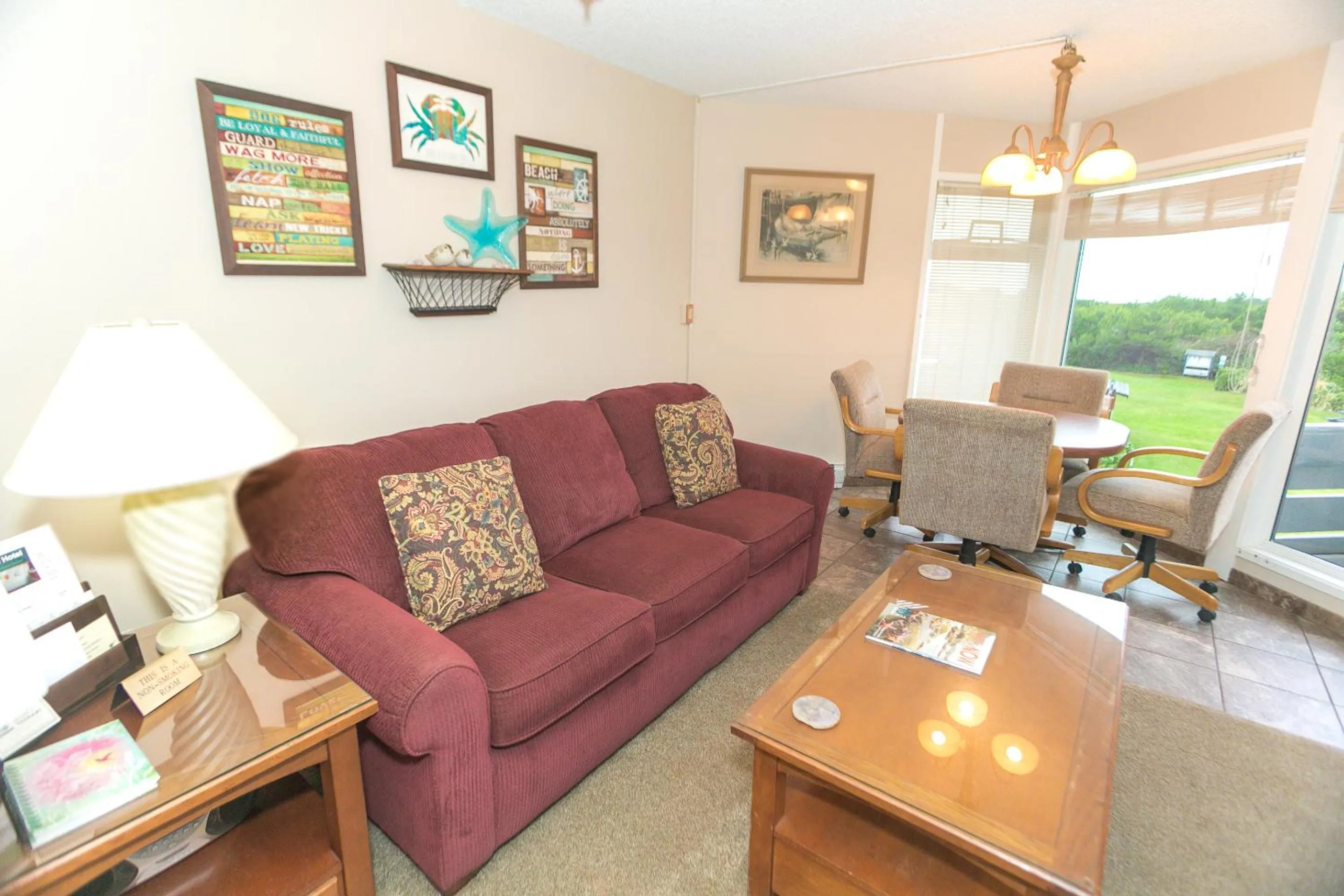Living room in Grey Gull