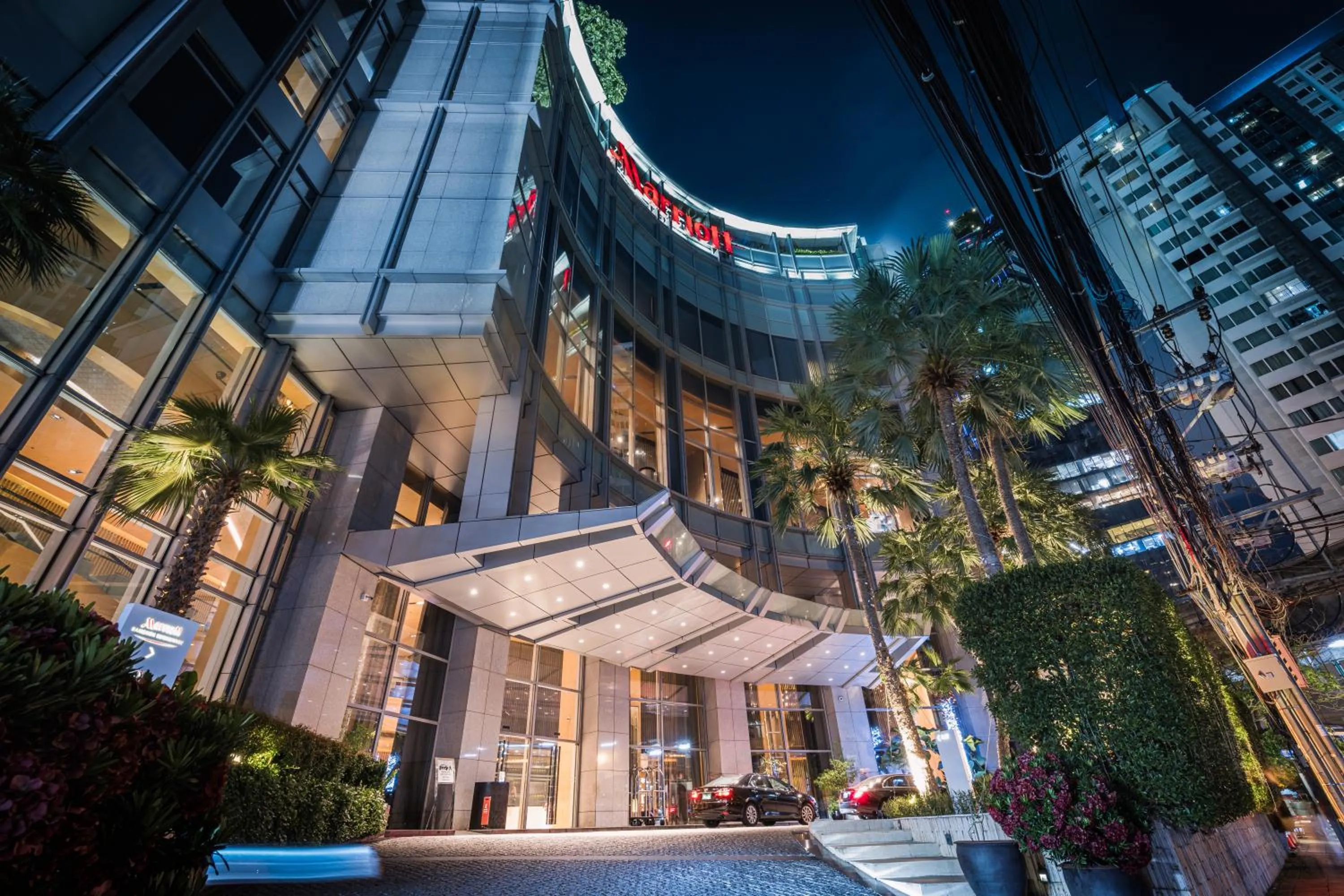 Property building in Bangkok Marriott Hotel Sukhumvit