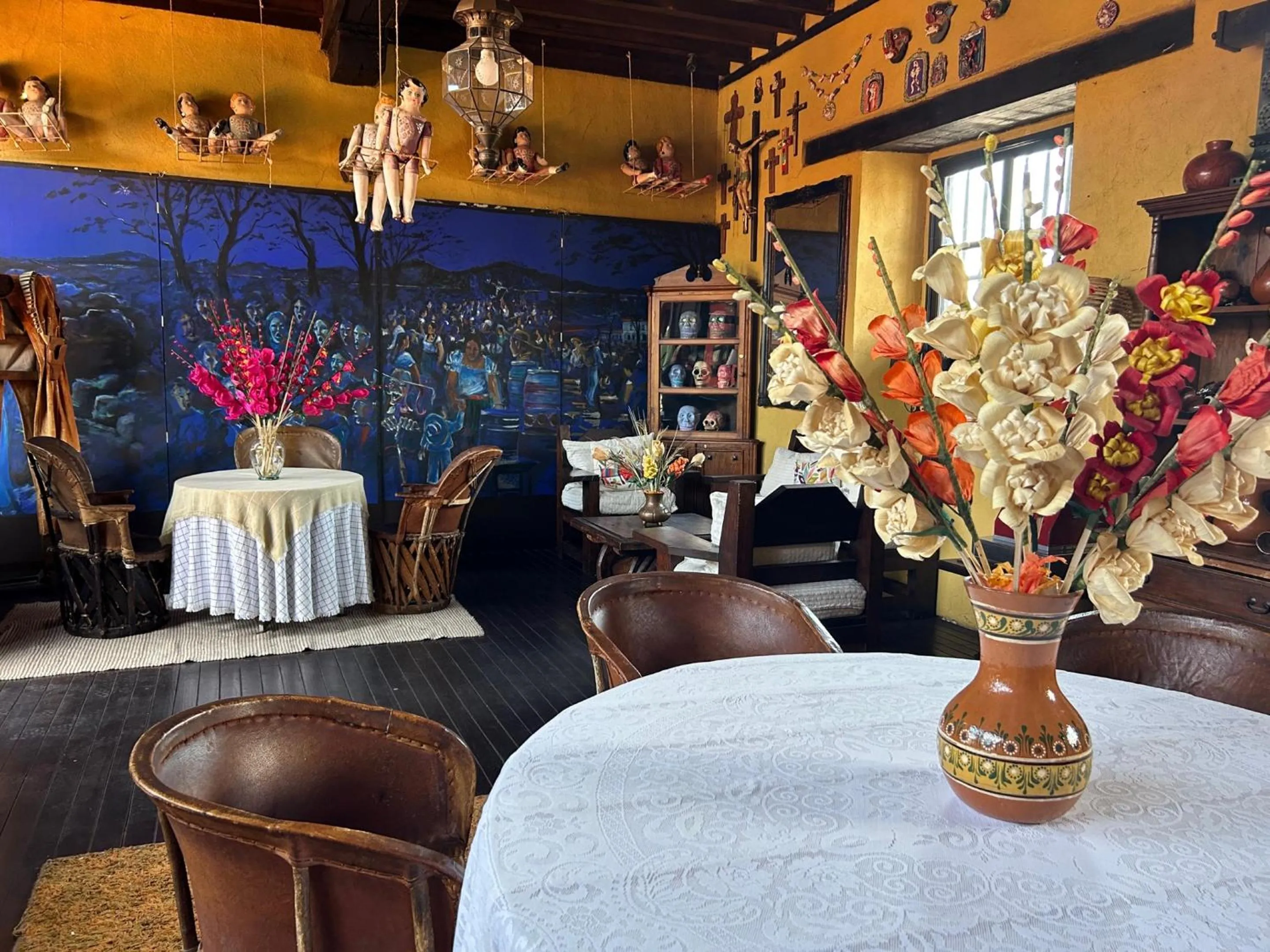 Restaurant/places to eat in Hotel Mansion Iturbe