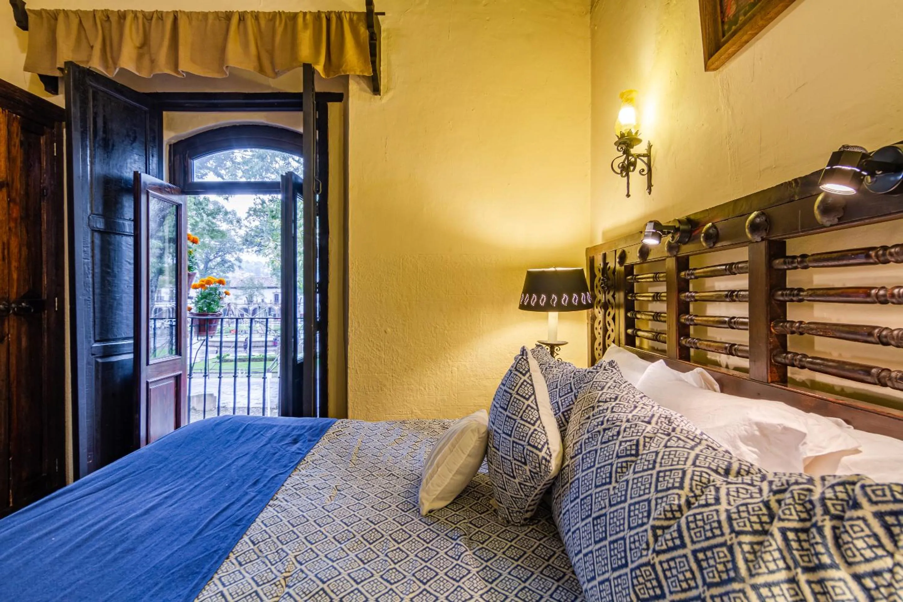 Bedroom, Bed in Hotel Mansion Iturbe