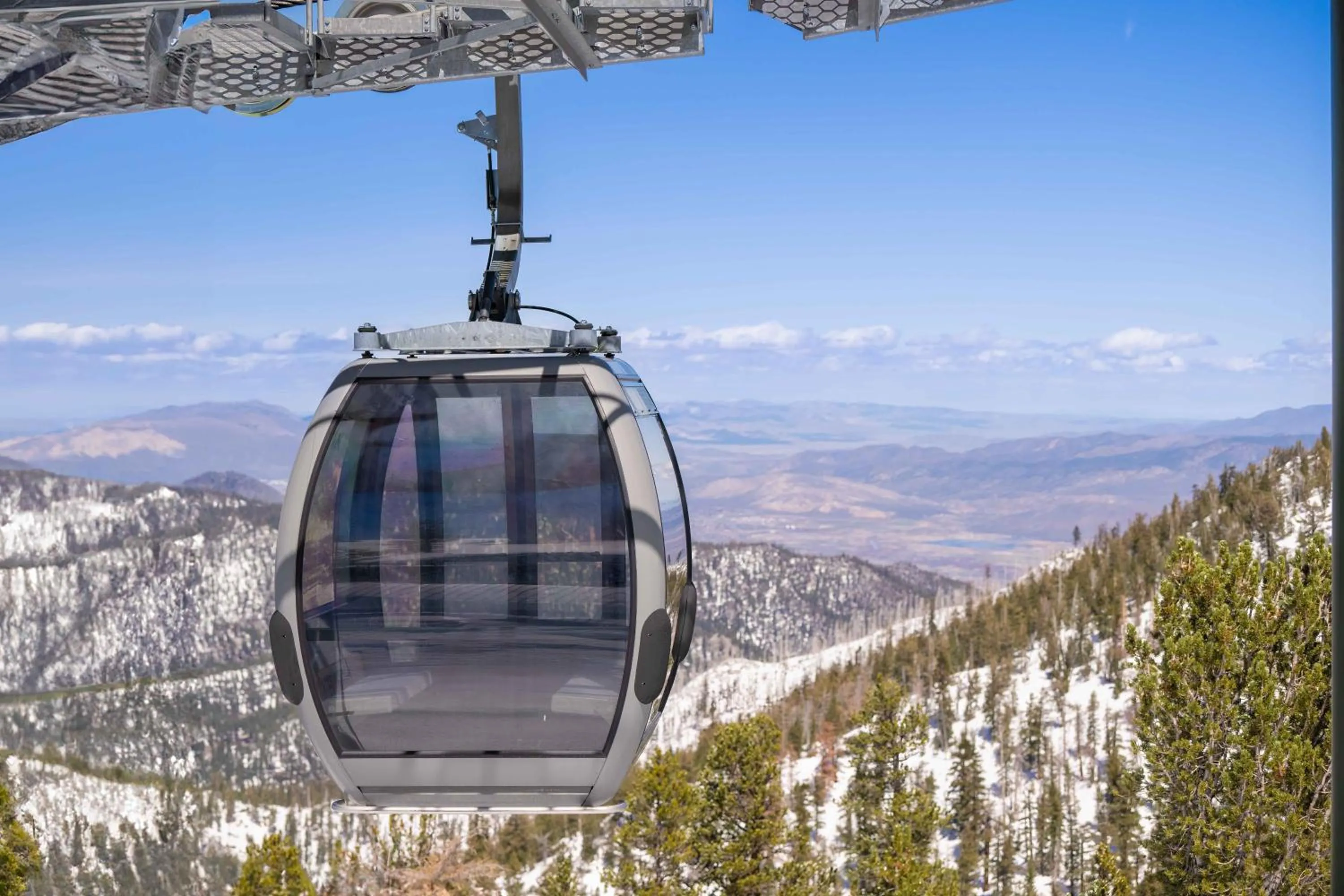 Natural landscape in Margaritaville Resort Lake Tahoe
