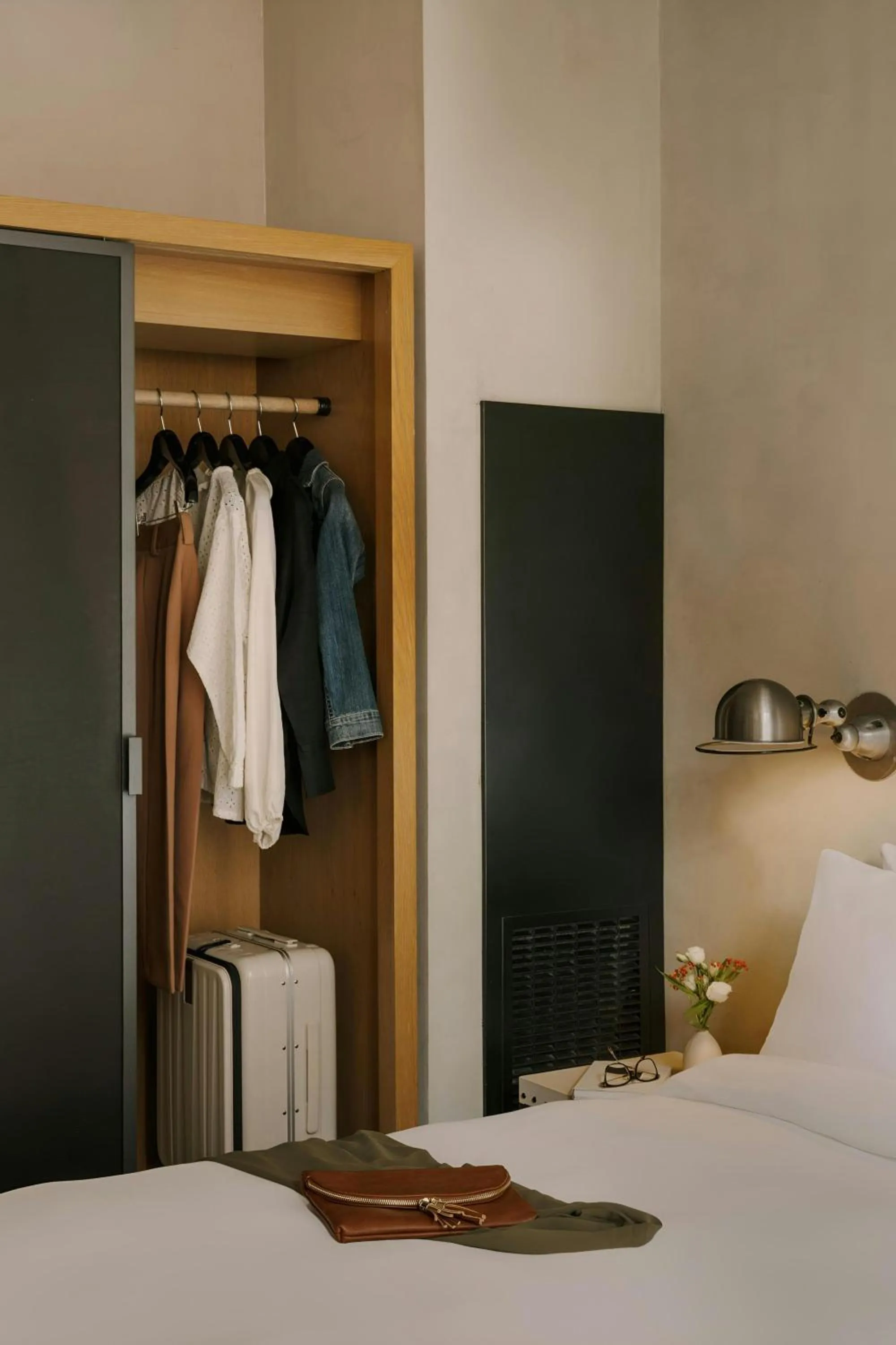 Bedroom, Bed in Chambers Hotel Central Park South, Sonder by Marriott Bonvoy