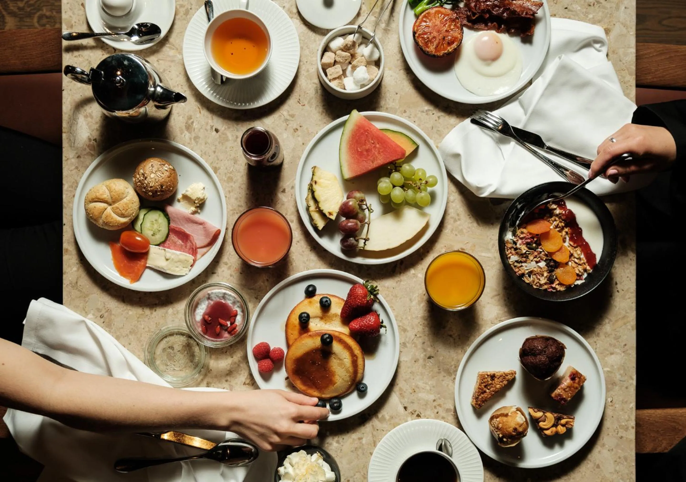 Breakfast in The Thief