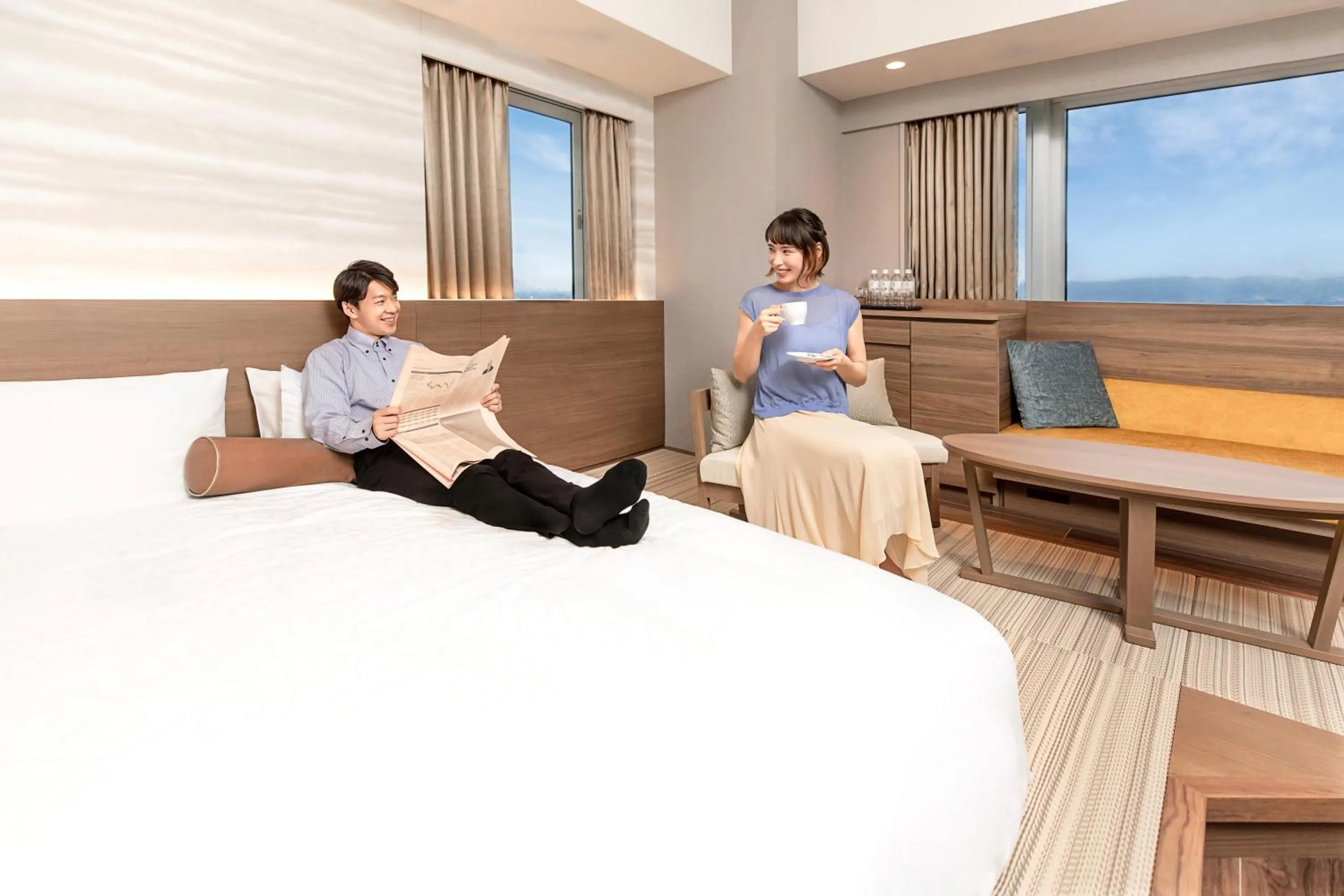 Photo of the whole room, Bed in karaksa hotel grande Shin-Osaka Tower