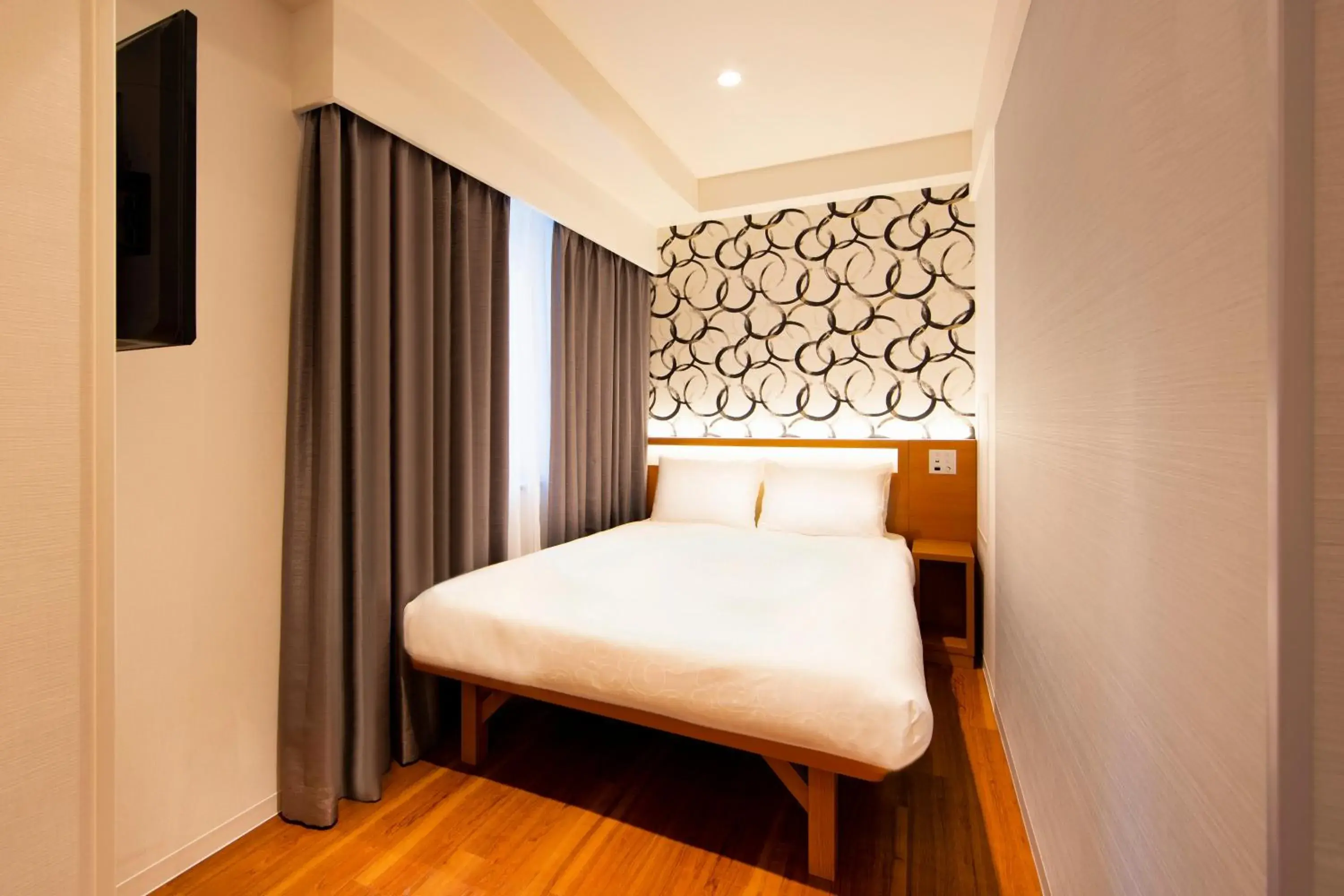 Standard Double Room - Non-Smoking in karaksa hotel grande Shin-Osaka Tower Standard Double Room - Non-Smoking in karaksa hotel grande Shin-Osaka Tower